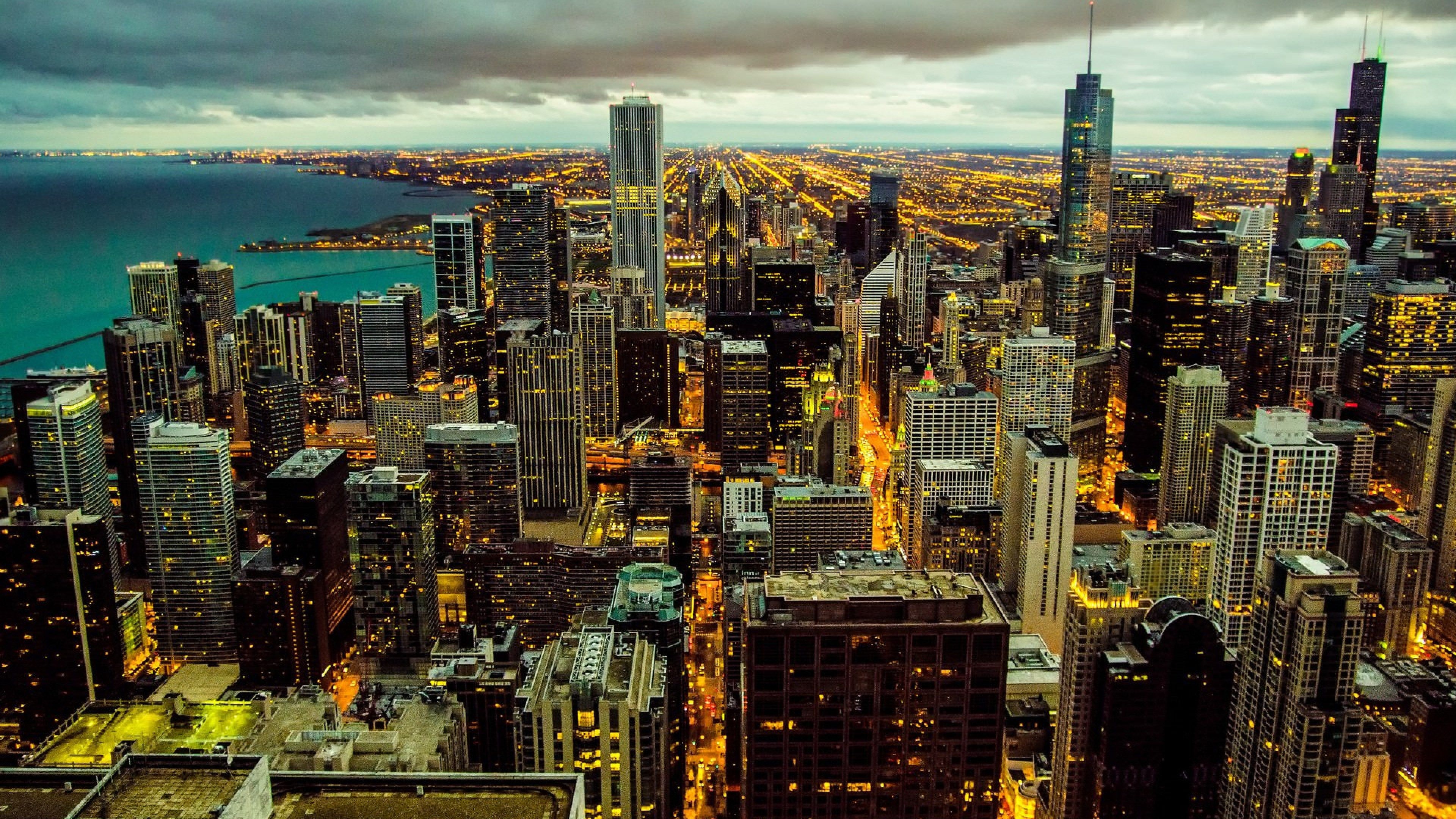 Chicago: Was incorporated as a city in 1837, Aon Center, Monumentality. 3840x2160 4K Background.