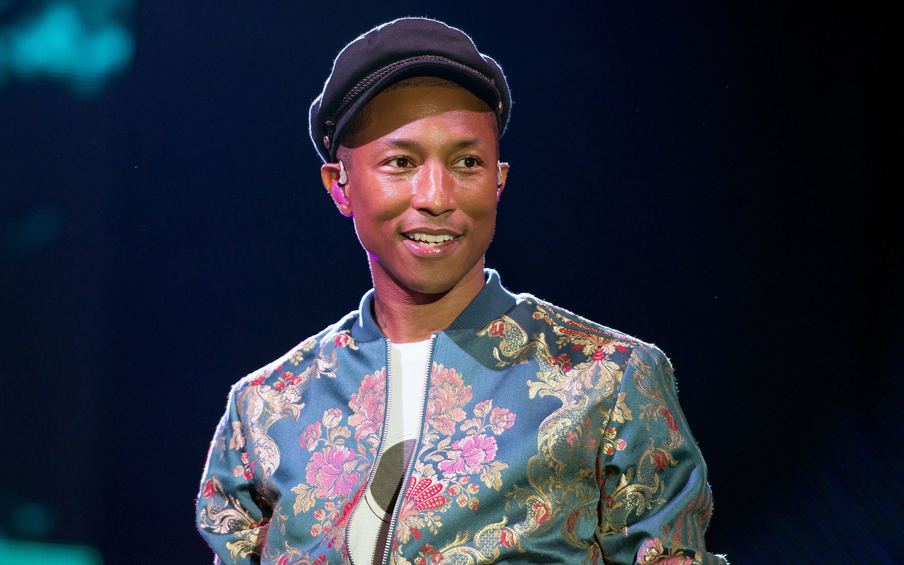 Pharrell Williams, American singer portrait, Famous singers for desktop, High quality hd, 2880x1800 HD Desktop