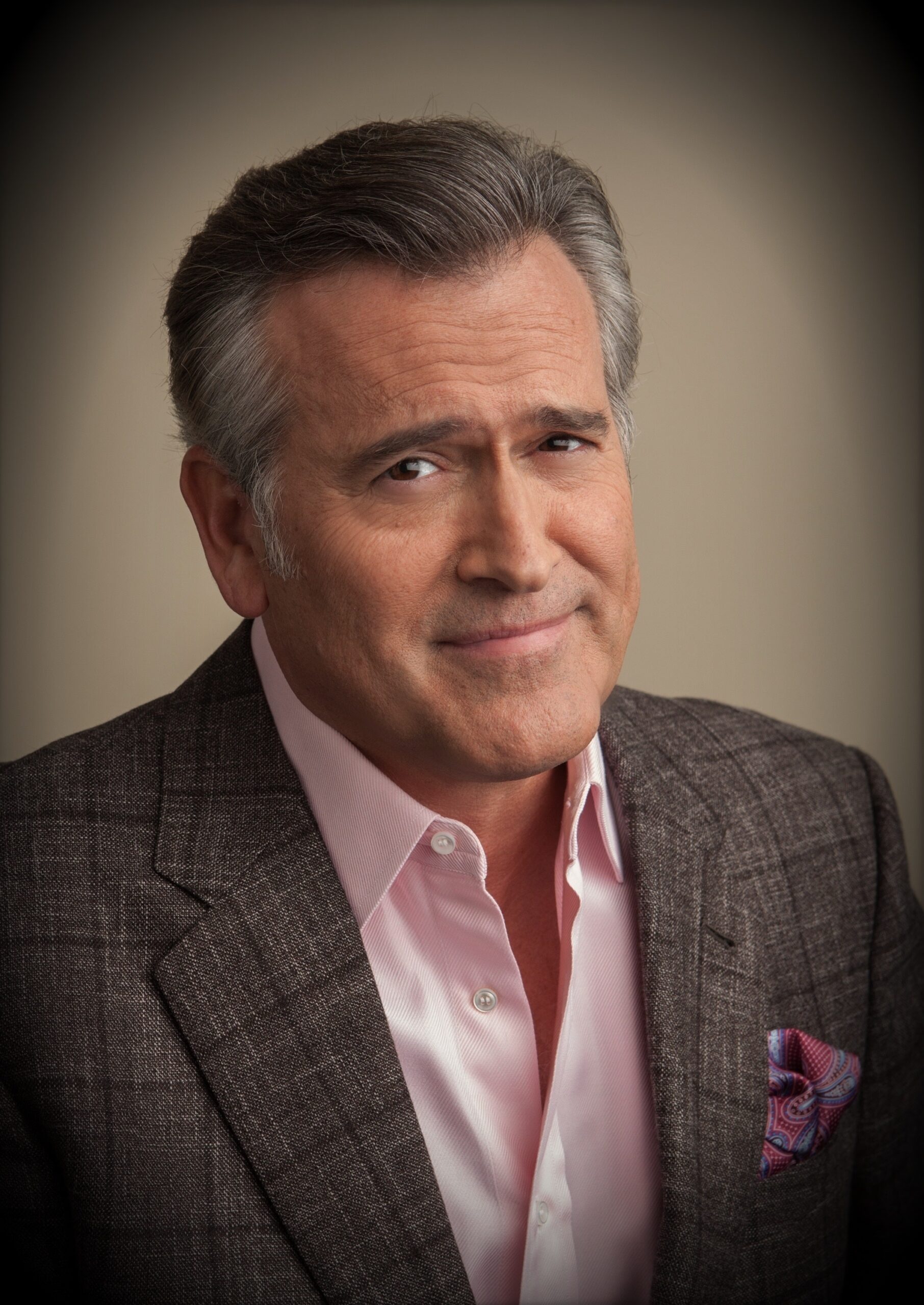 Bruce Campbell: 2016 Best Actor on Television winner, Saturn Awards. 1820x2560 HD Wallpaper.