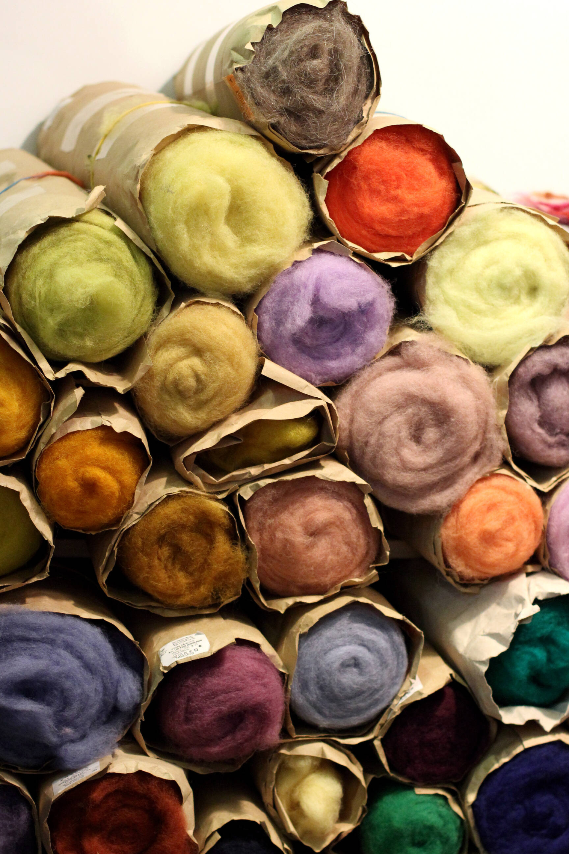 Handicraft image wool, DIY handmade, Felting and knitting, Artistic creations, 1920x2880 HD Handy