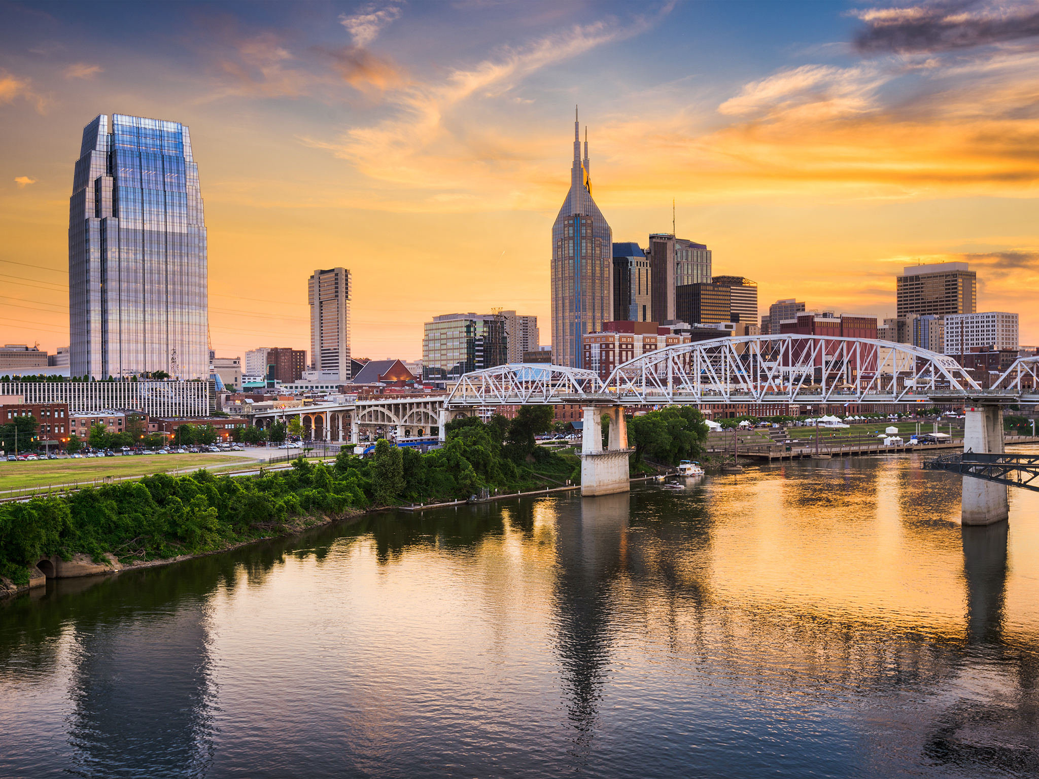Nashville Skyline, Things to do, Local attractions, Travel guide, 2050x1540 HD Desktop