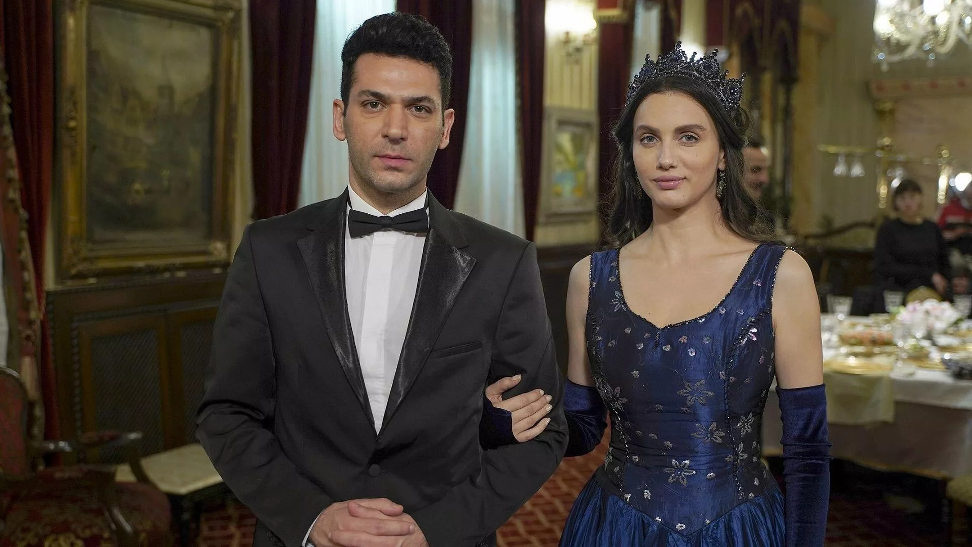Murat Yildirim, Aziz TV series, Princess Fevziye, Iman Elbani, 1920x1080 Full HD Desktop