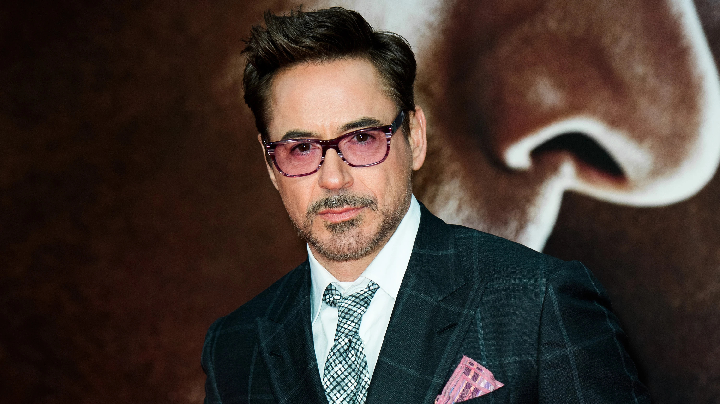 Robert Downey Jr.: Released his debut musical album, The Futurist, Sony Classical, 2004. 3000x1690 HD Background.