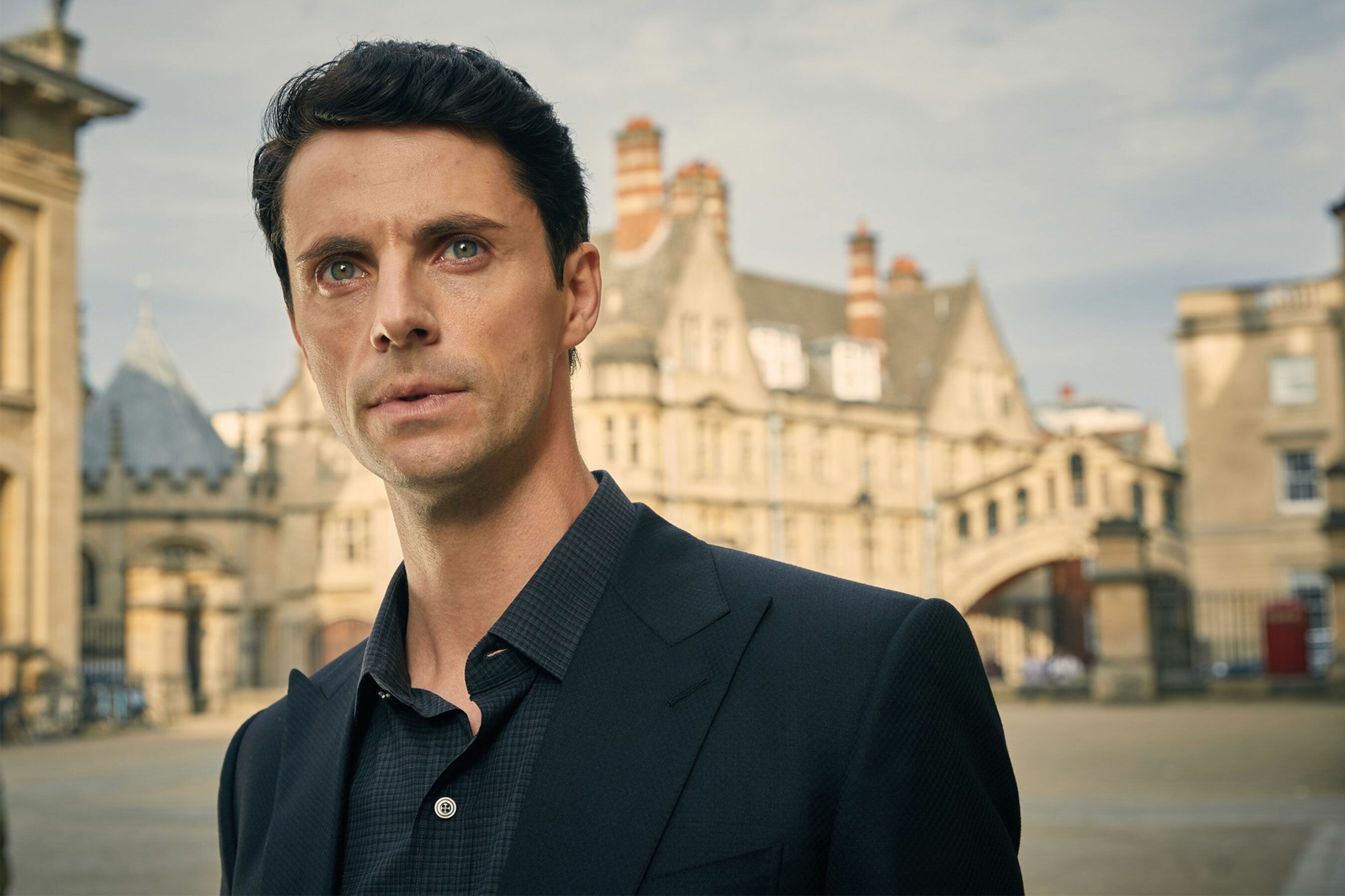 A Discovery of Witches: Matthew Goode, Matthew Clairmont, A vampire and Professor of Biochemistry. 2700x1800 HD Background.