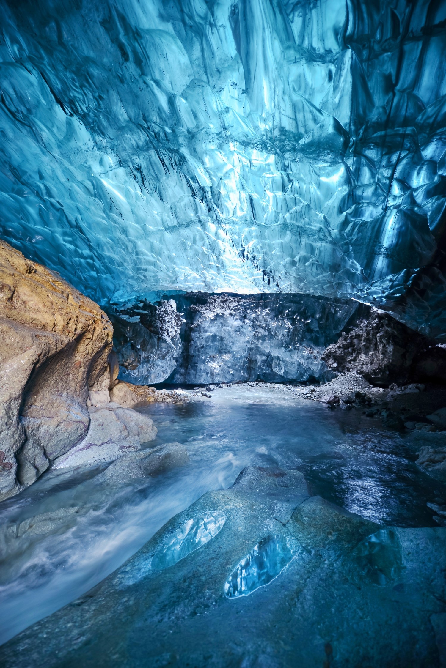 Ice Cave, Inside the glacier, Vatnajkull's icy embrace, Natural ice architecture, 1500x2250 HD Handy