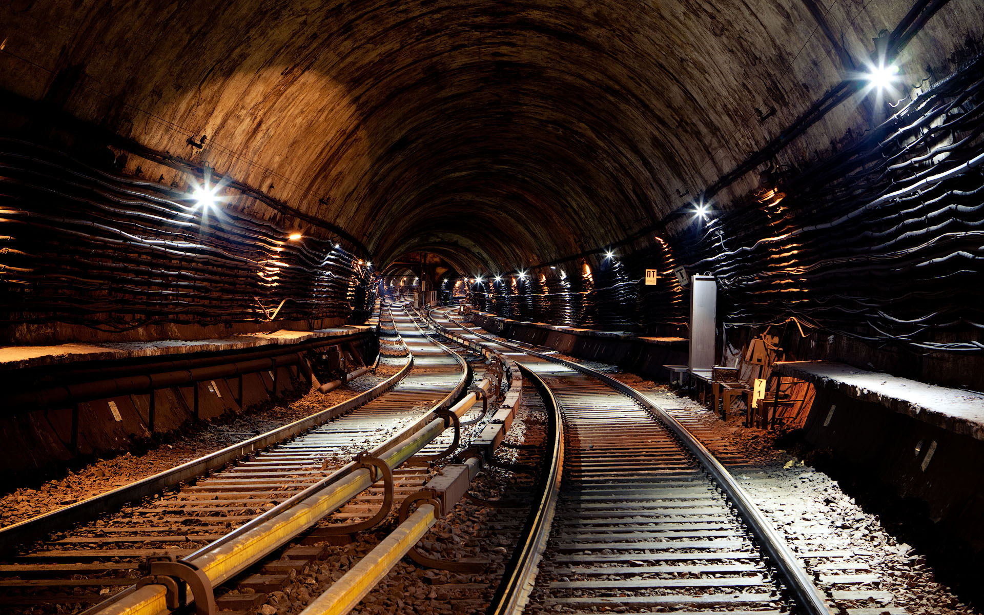 Subway tunnel and tracks, Illuminated rails, 1920x1200 HD Desktop