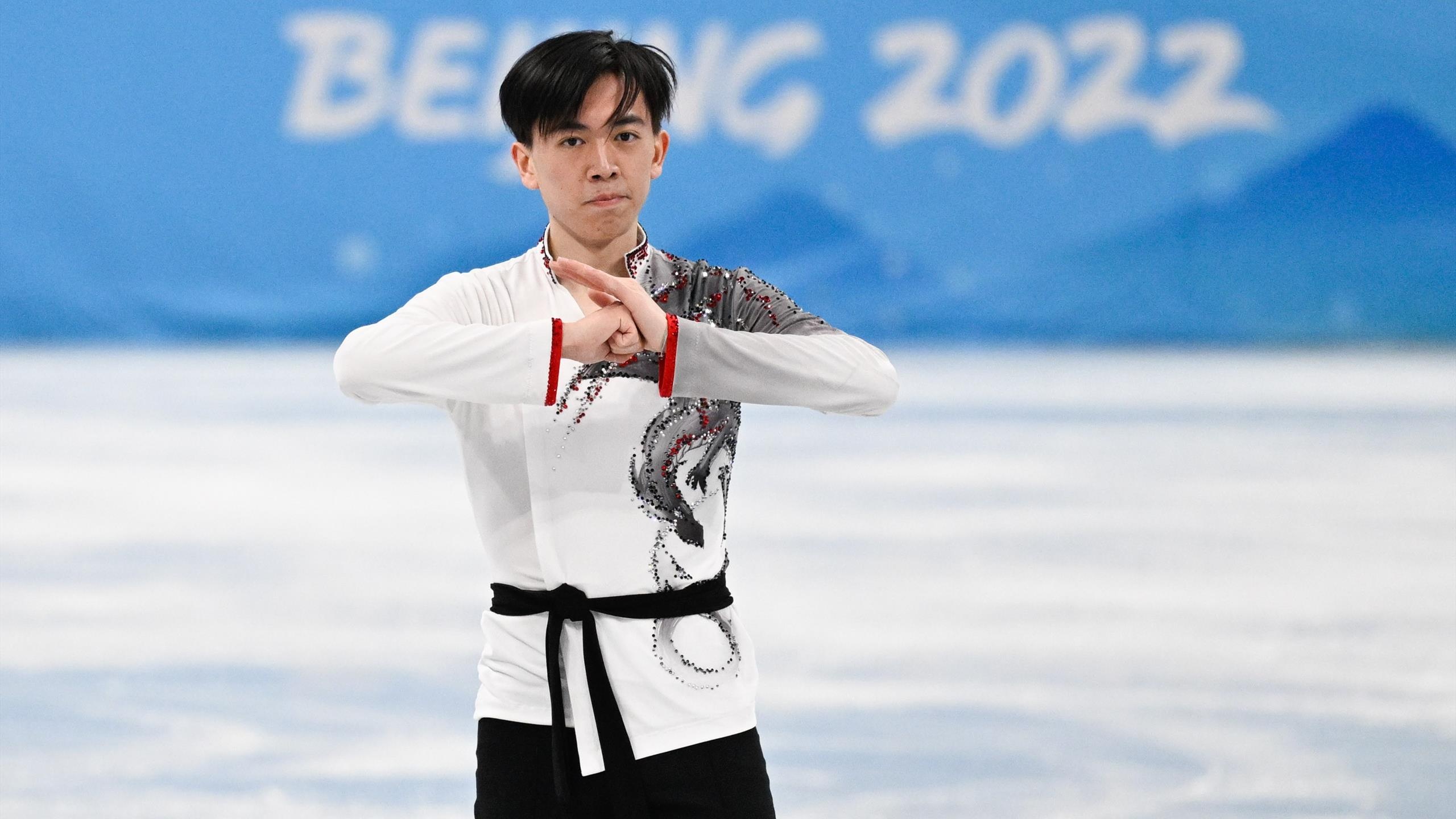 Vincent Zhou, Beijing 2022 olympics, Figure skating withdrawal, Tearful exit, 2560x1440 HD Desktop