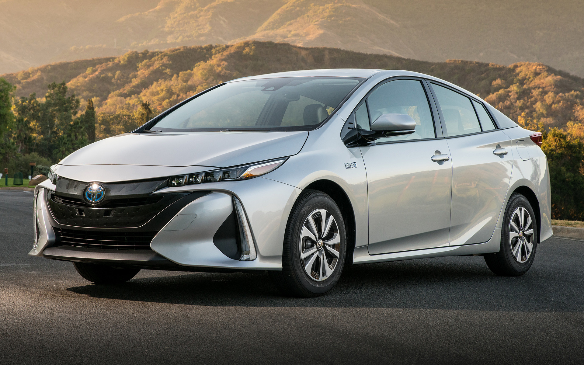 Toyota Prius Prime, Plug-in hybrid, Eco-friendly driving, Cutting-edge features, 1920x1200 HD Desktop
