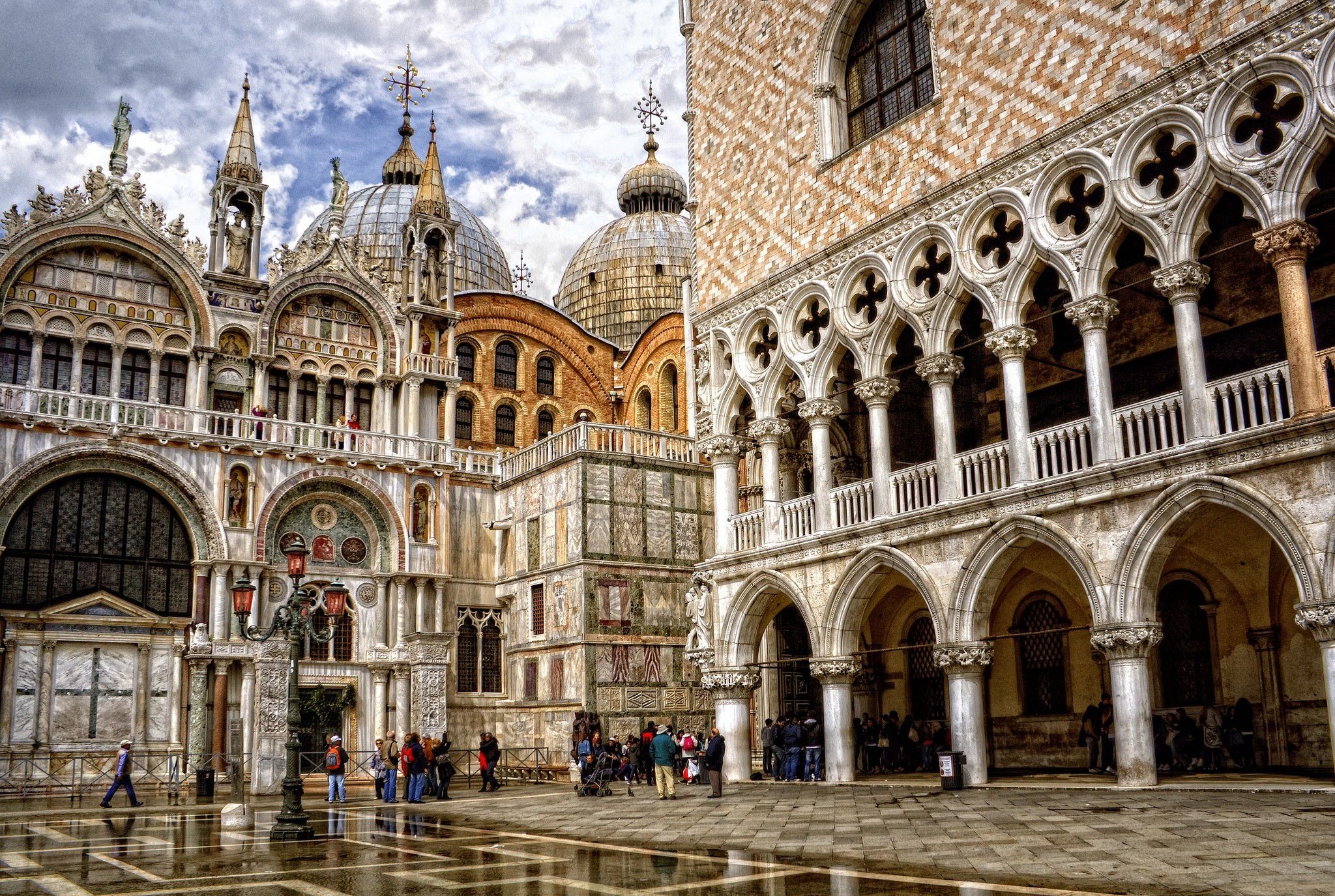 St. Mark's Basilica, Doge's Palace, Venice, Incredible places, 2050x1380 HD Desktop