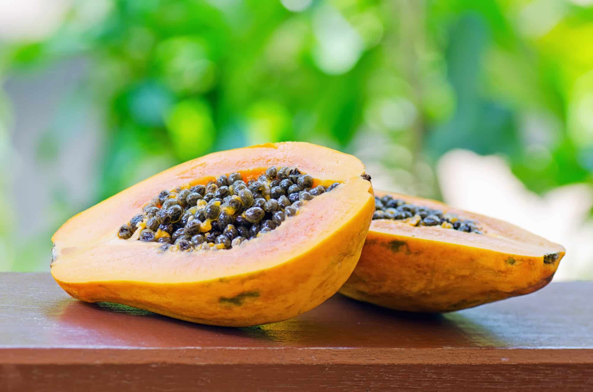 Papaya: Contains high levels of antioxidants vitamin A, vitamin C, and vitamin E. 2000x1330 HD Background.