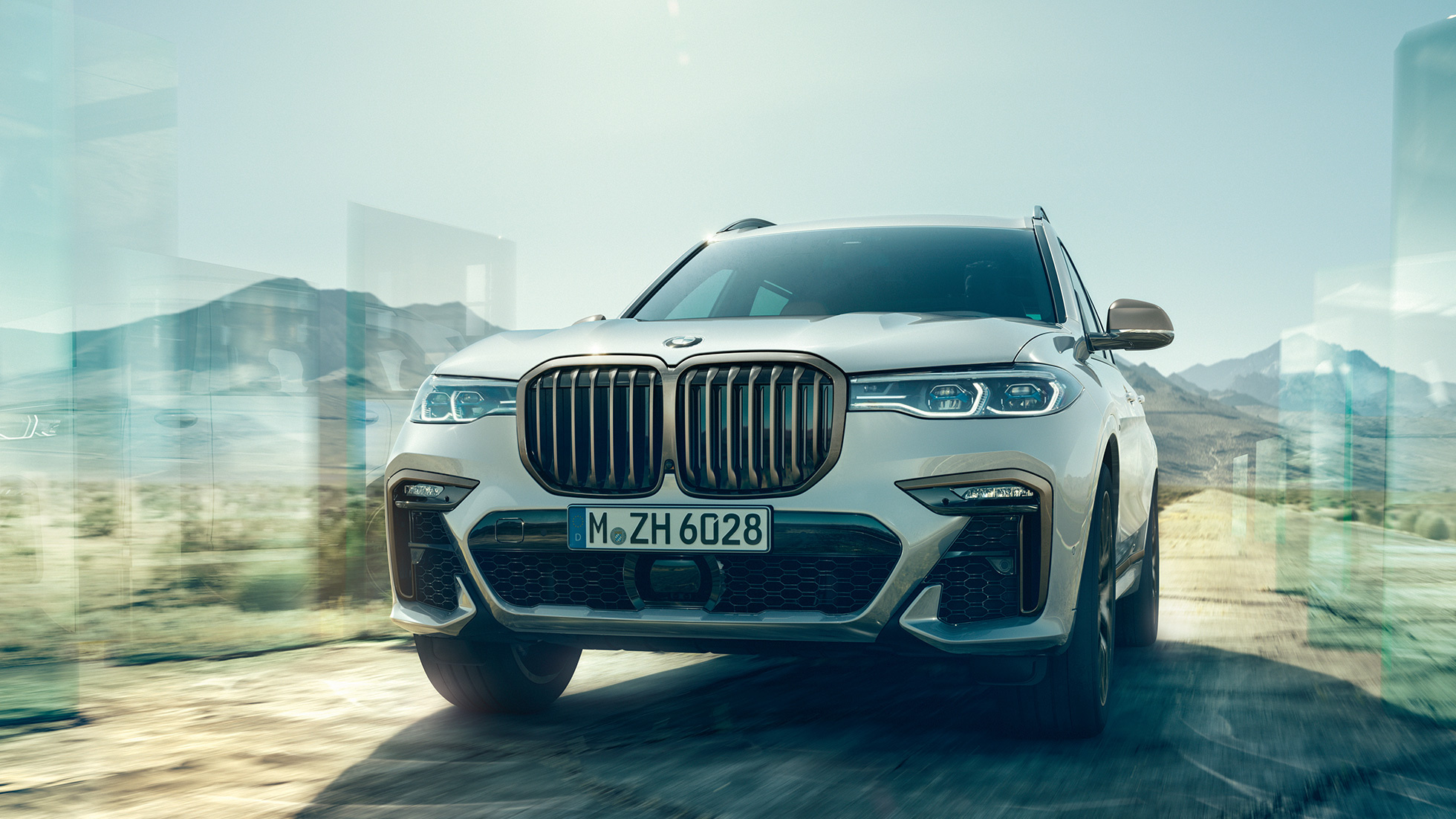 BMW X7, M series overview, Unmatched performance, Thrilling driving experience, 1960x1110 HD Desktop