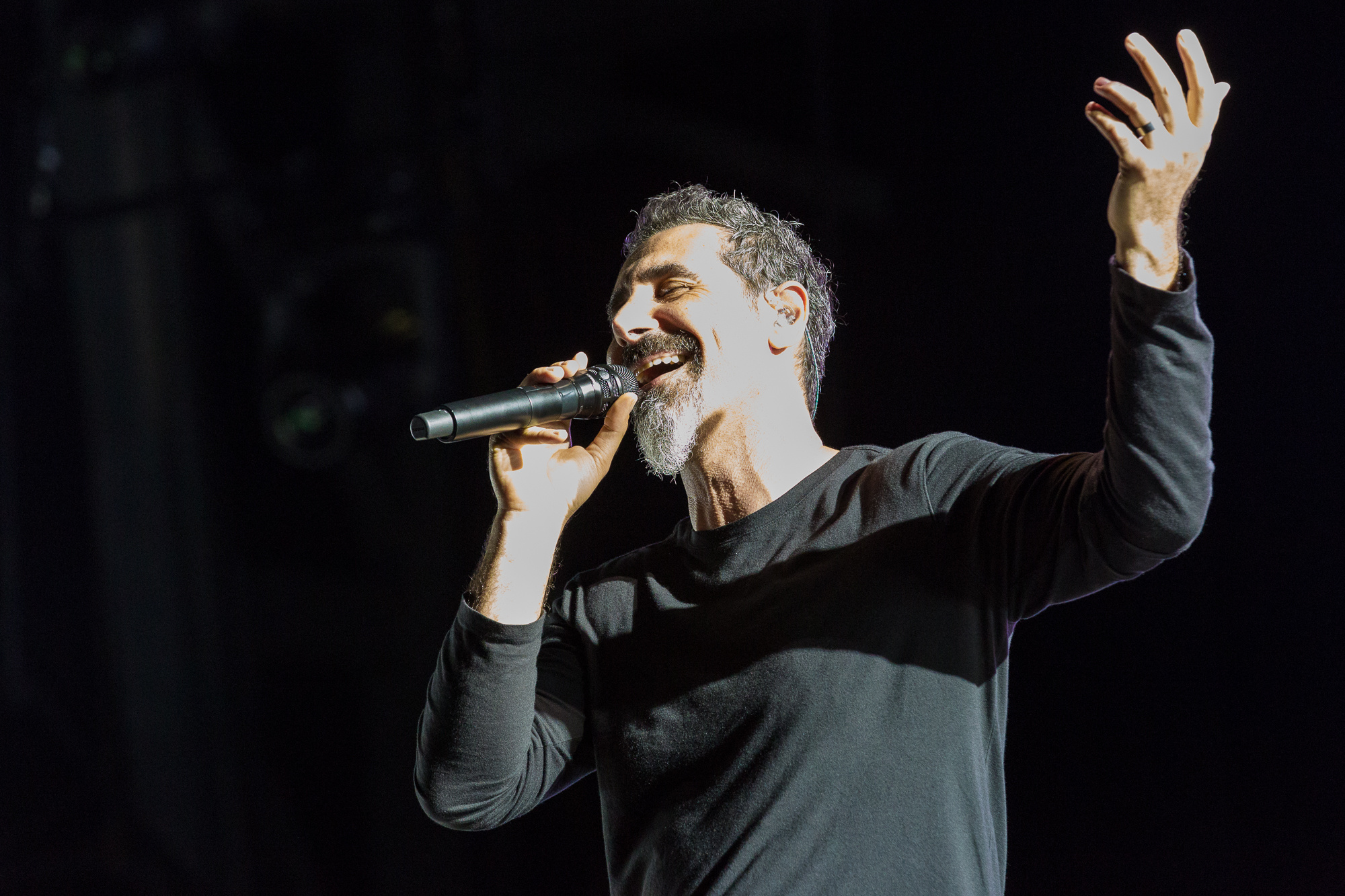 Serj Tankian, Musician's new EP, Creative productivity, Artistic inspiration, 2000x1340 HD Desktop