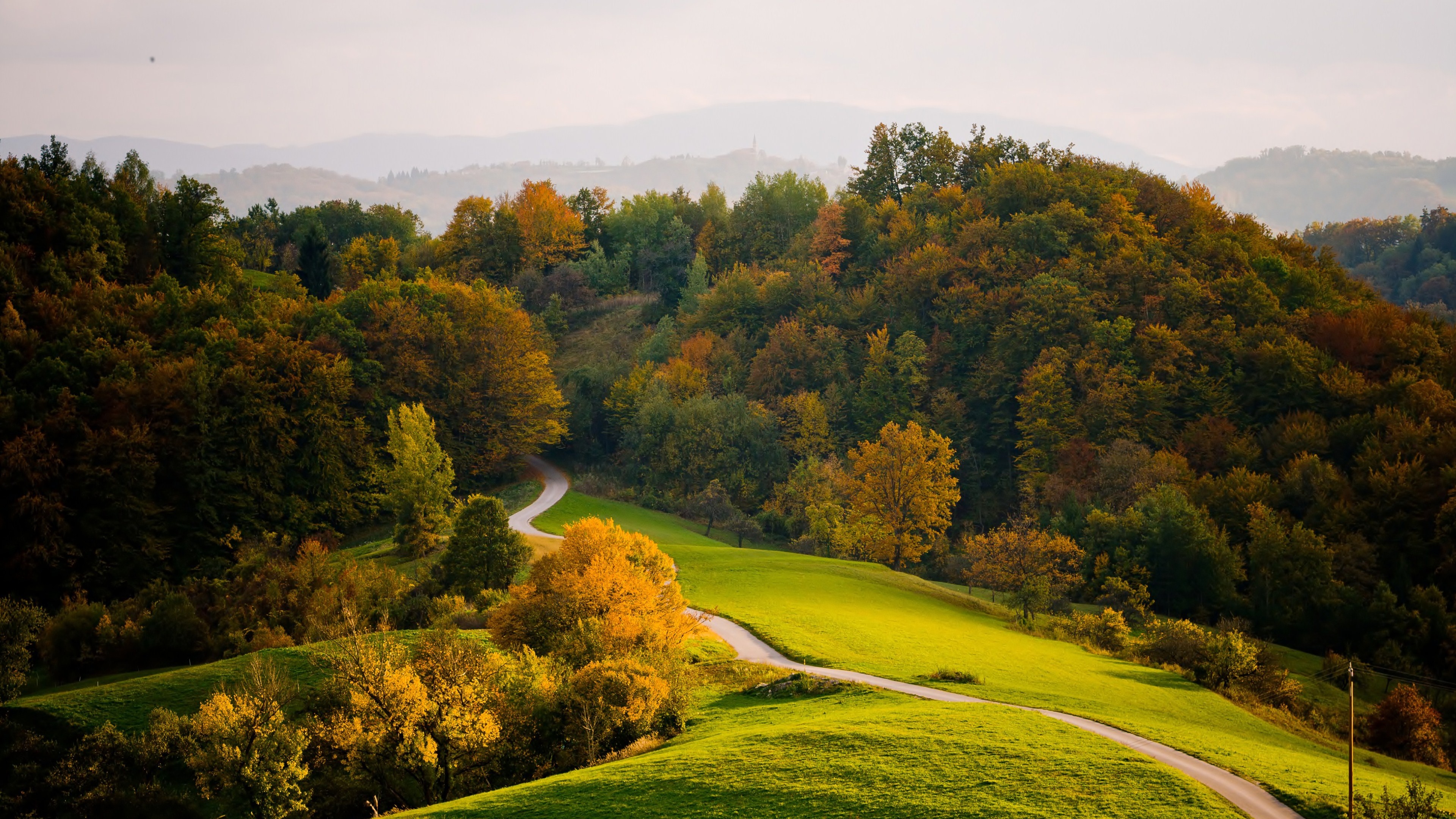 Lush foliage, Autumn equinox, Pumpkin patches, Hay rides, Scenic overlook, 3840x2160 4K Desktop