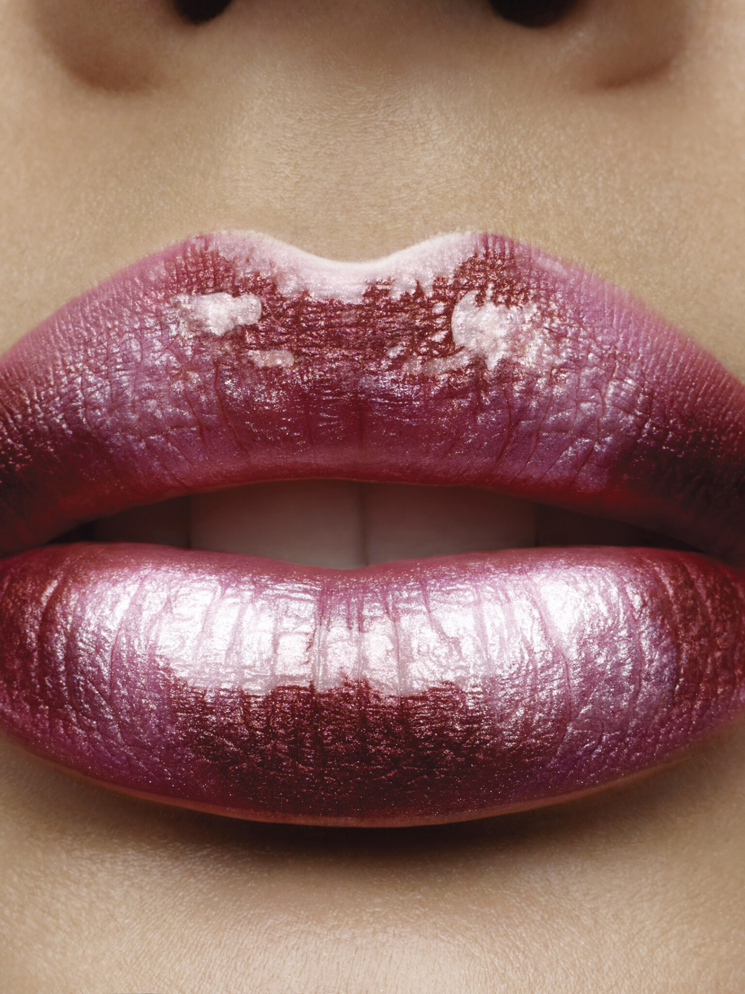 Lipstick: Perfect glossy lips, Long-lasting, non-smearing 'kissproof' lip makeup, Substance put on lips. 1540x2050 HD Wallpaper.