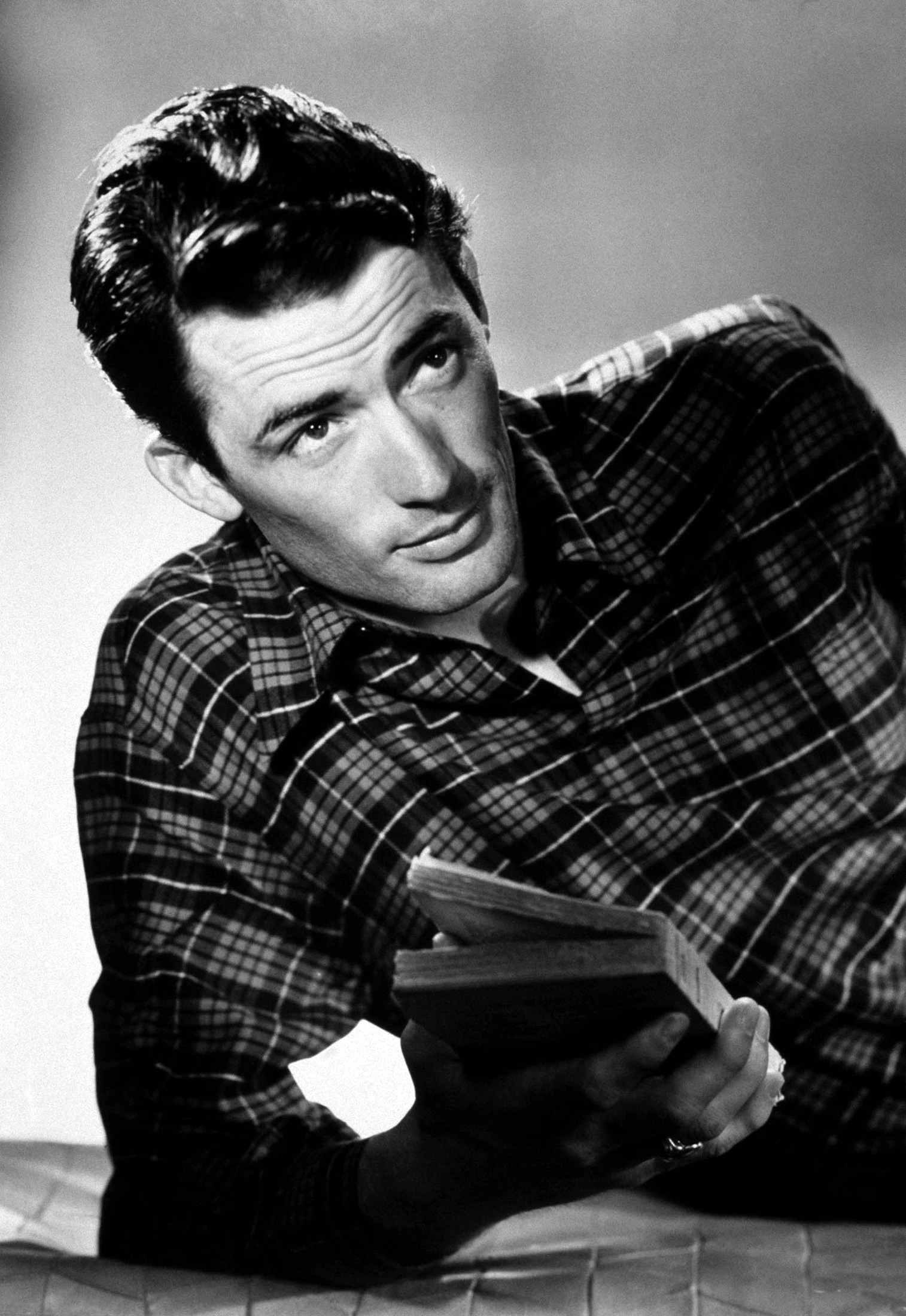 Gregory Peck, Memorable quotes, Enduring influence, Hollywood legend, 1520x2200 HD Phone