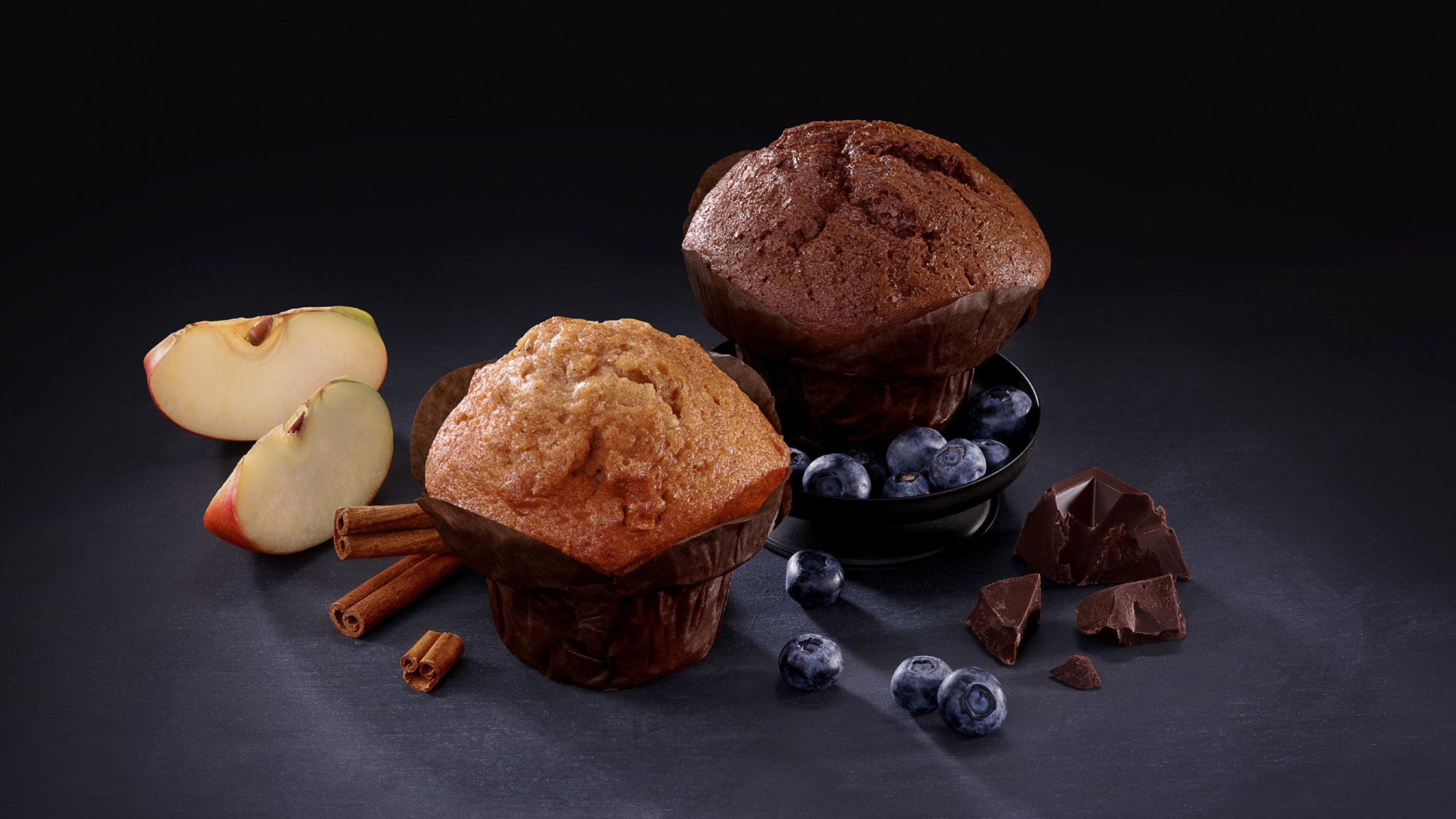 Muffin: A small, individual-sized baked good, Enjoyed as a snack or breakfast item. 2880x1620 HD Background.