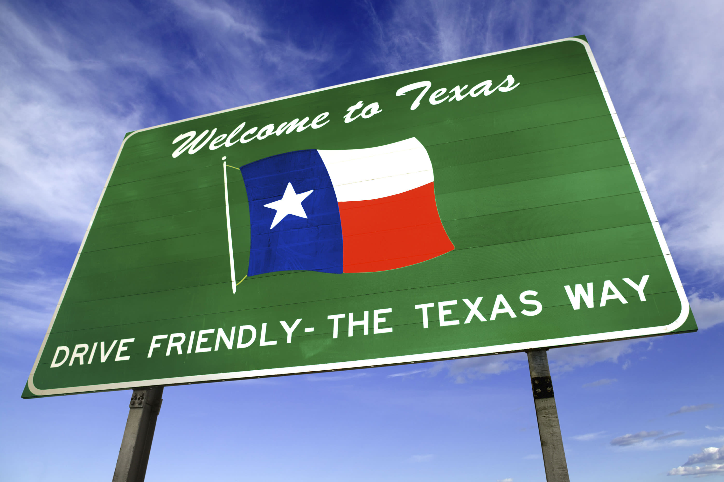 Texas: Shares borders with the states of Louisiana to the east and Arkansas to the northeast. 3000x2000 HD Background.