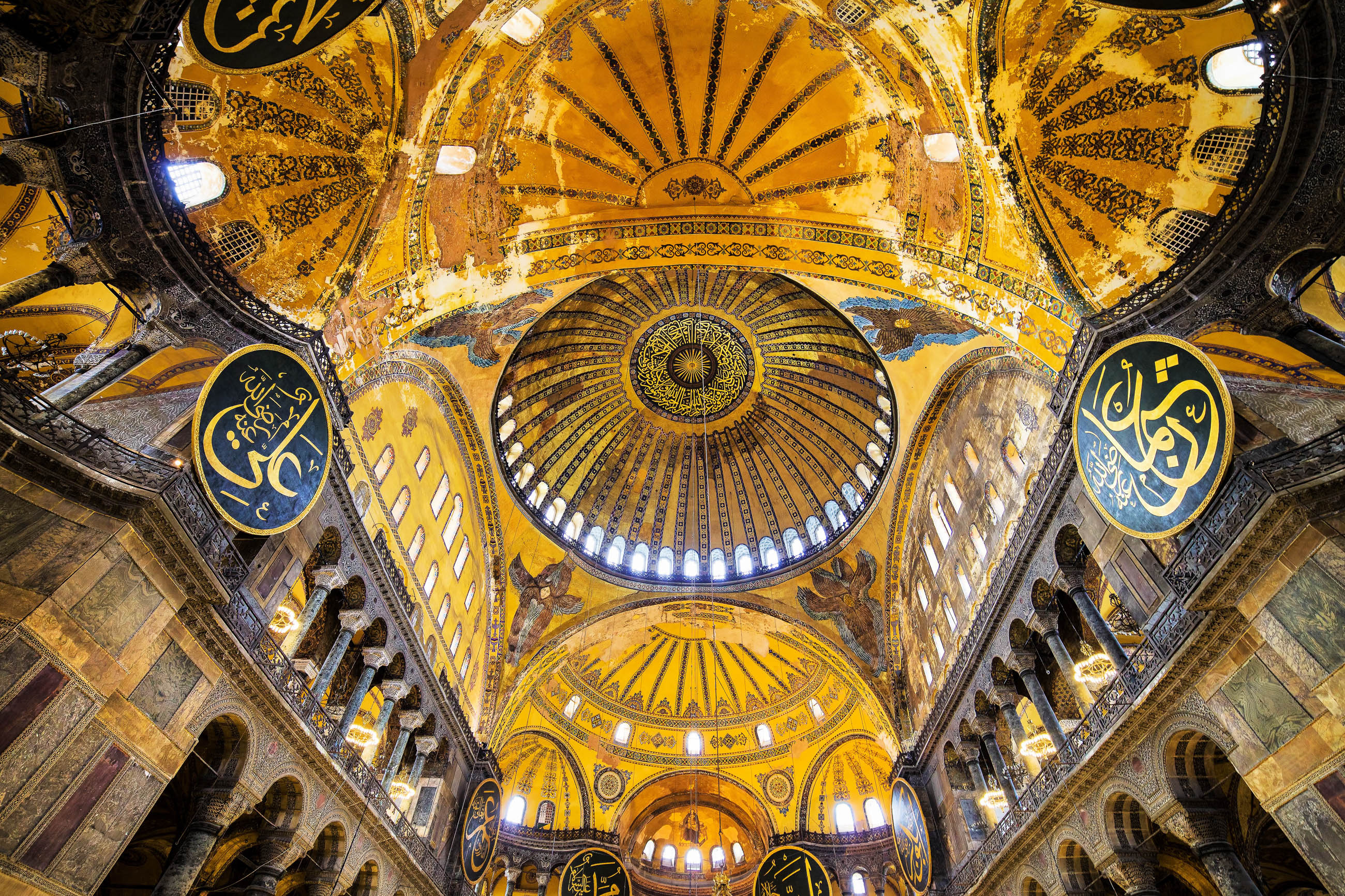 Hagia Sophia, Captivating images, Istanbul travel, Franks travelbox, 2600x1740 HD Desktop