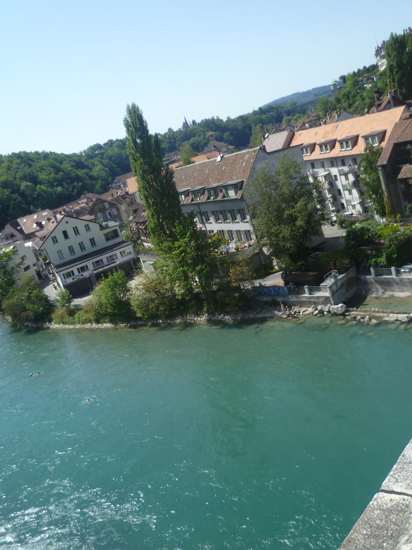 River Aare, Floating down, Bern travelogue, 1440x1920 HD Handy