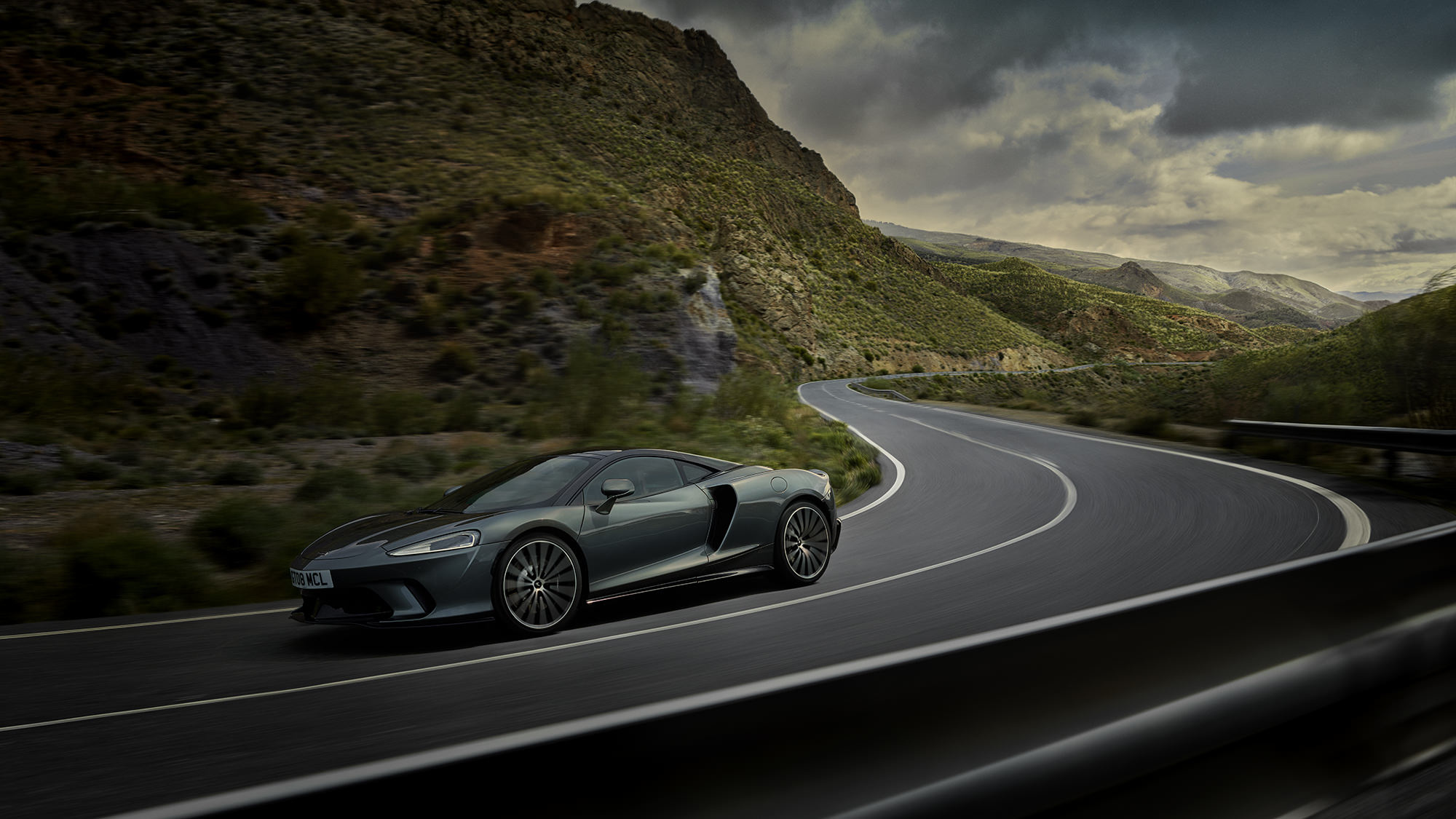 McLaren GT, Photographic masterpiece, Captivating shot, Automotive elegance, 2000x1130 HD Desktop