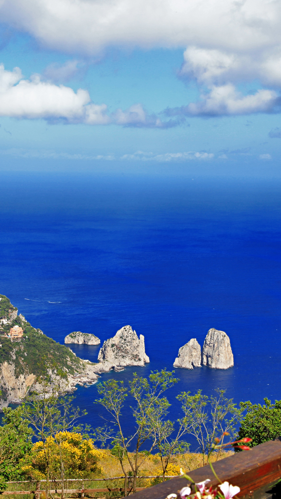Capri Island, Anacapri town, Naples province, Italian charm, 1080x1920 Full HD Handy