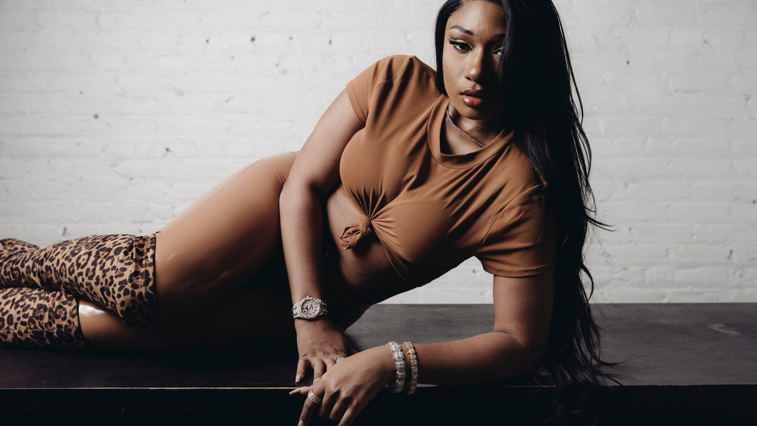 Megan Thee Stallion: The single "Savage" become the singer's first chart-topper in the United States. 2560x1440 HD Wallpaper.