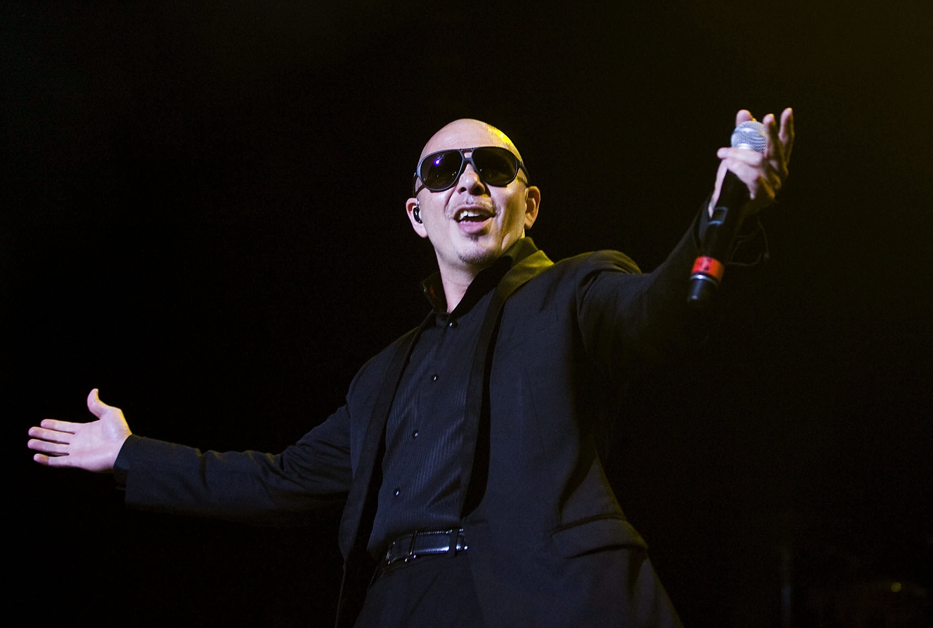 Pitbull, Rapper, Making it big, Music, 3200x2160 HD Desktop