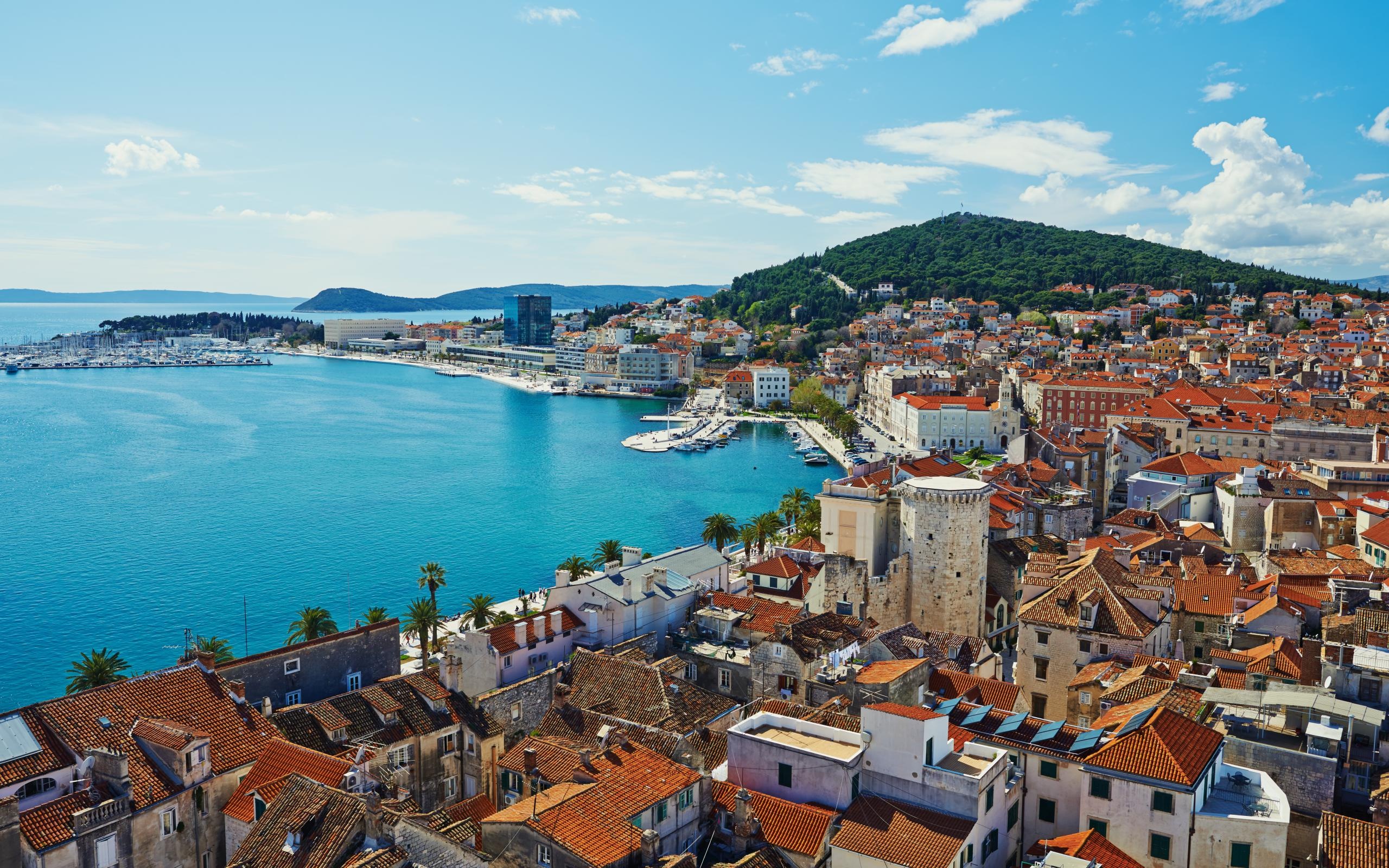 Croatia: Split, The largest city on the Croatian coast. 2560x1600 HD Wallpaper.
