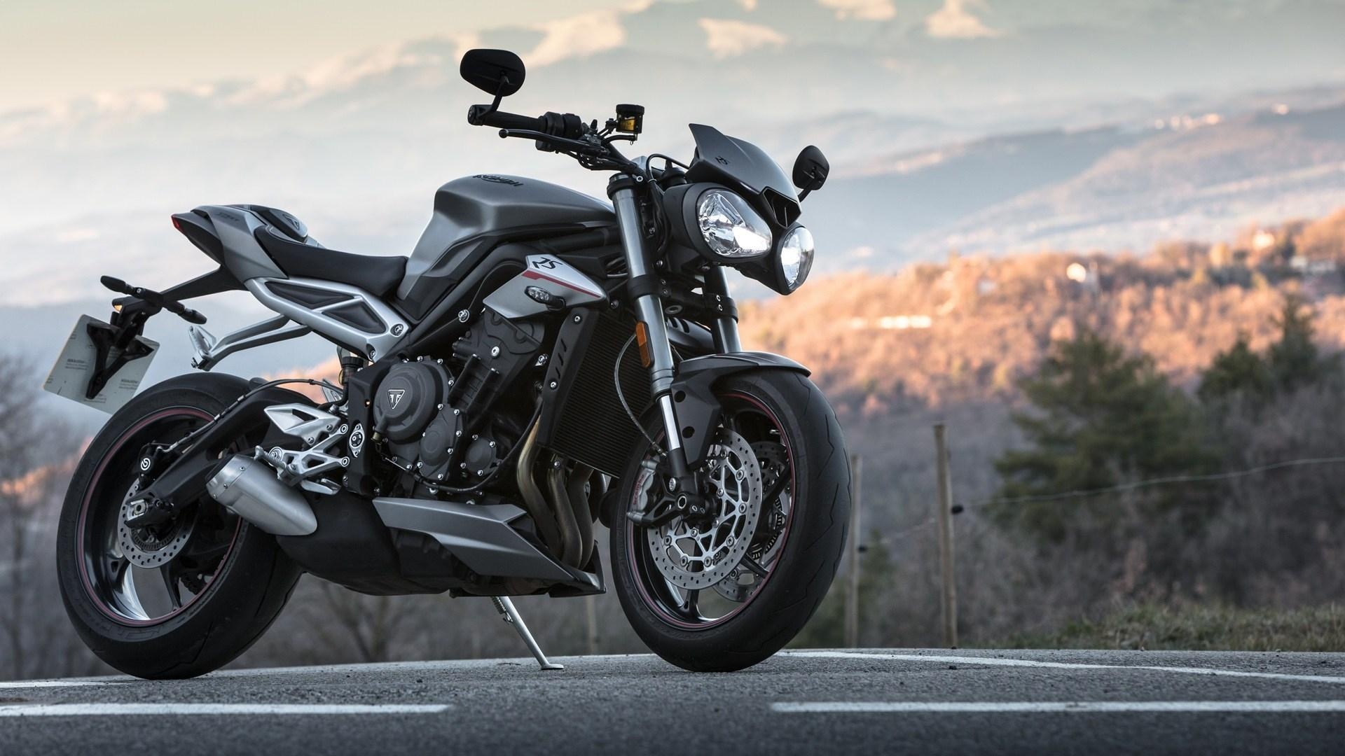 Triumph Street Triple RS, Pickootech review, Auto enthusiasts, Bike features, 1920x1080 Full HD Desktop