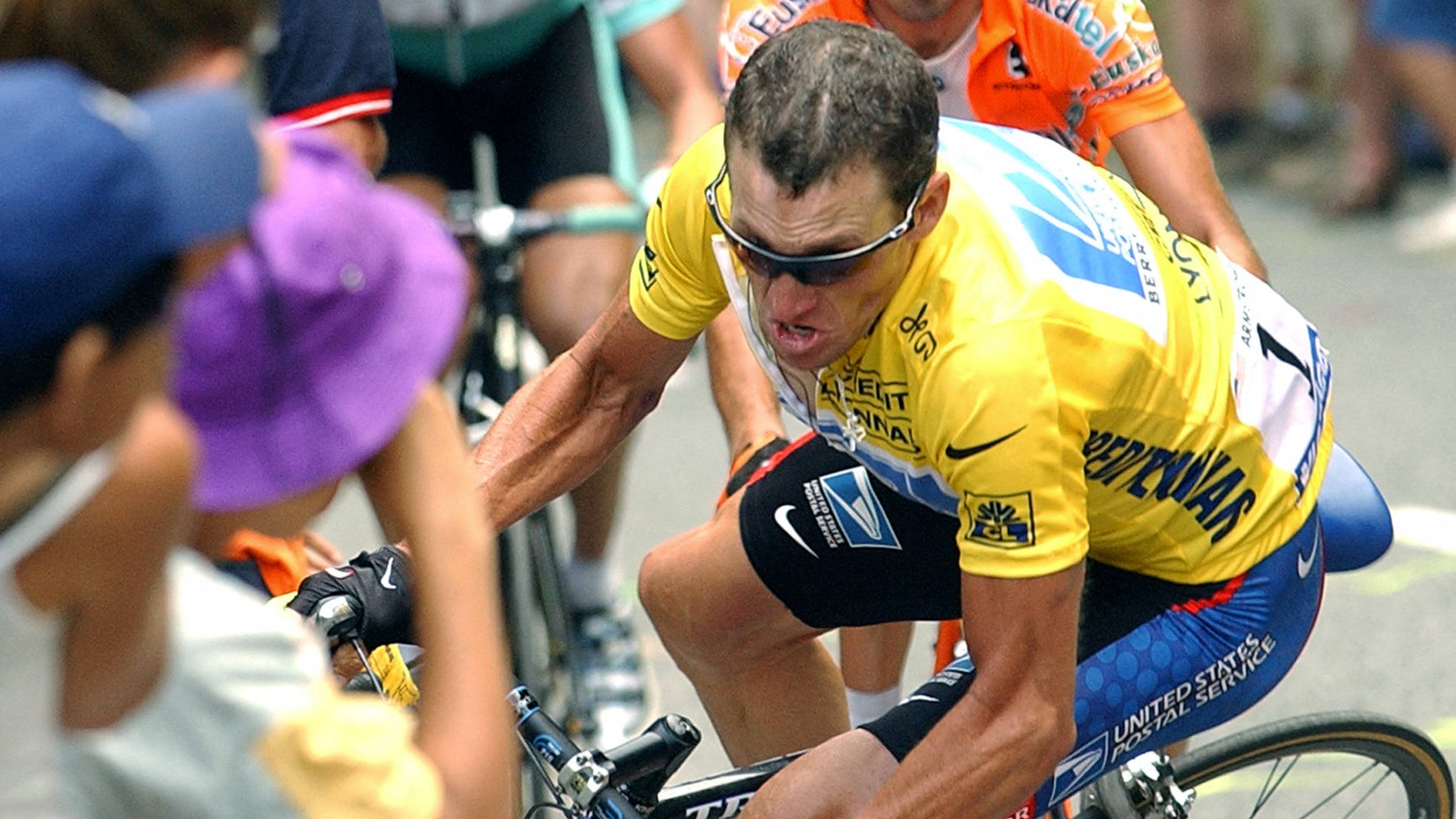 Lance Armstrong, Stage 18 finish, Luz Ardiden, Cycling mishap, 3840x2160 4K Desktop