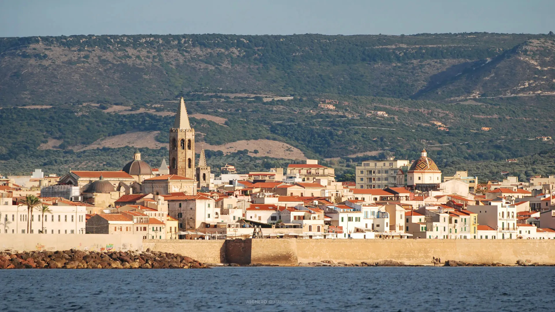 Travel to Alghero, Discover beauty, Beautiful town, Must-see sights, 1920x1080 Full HD Desktop