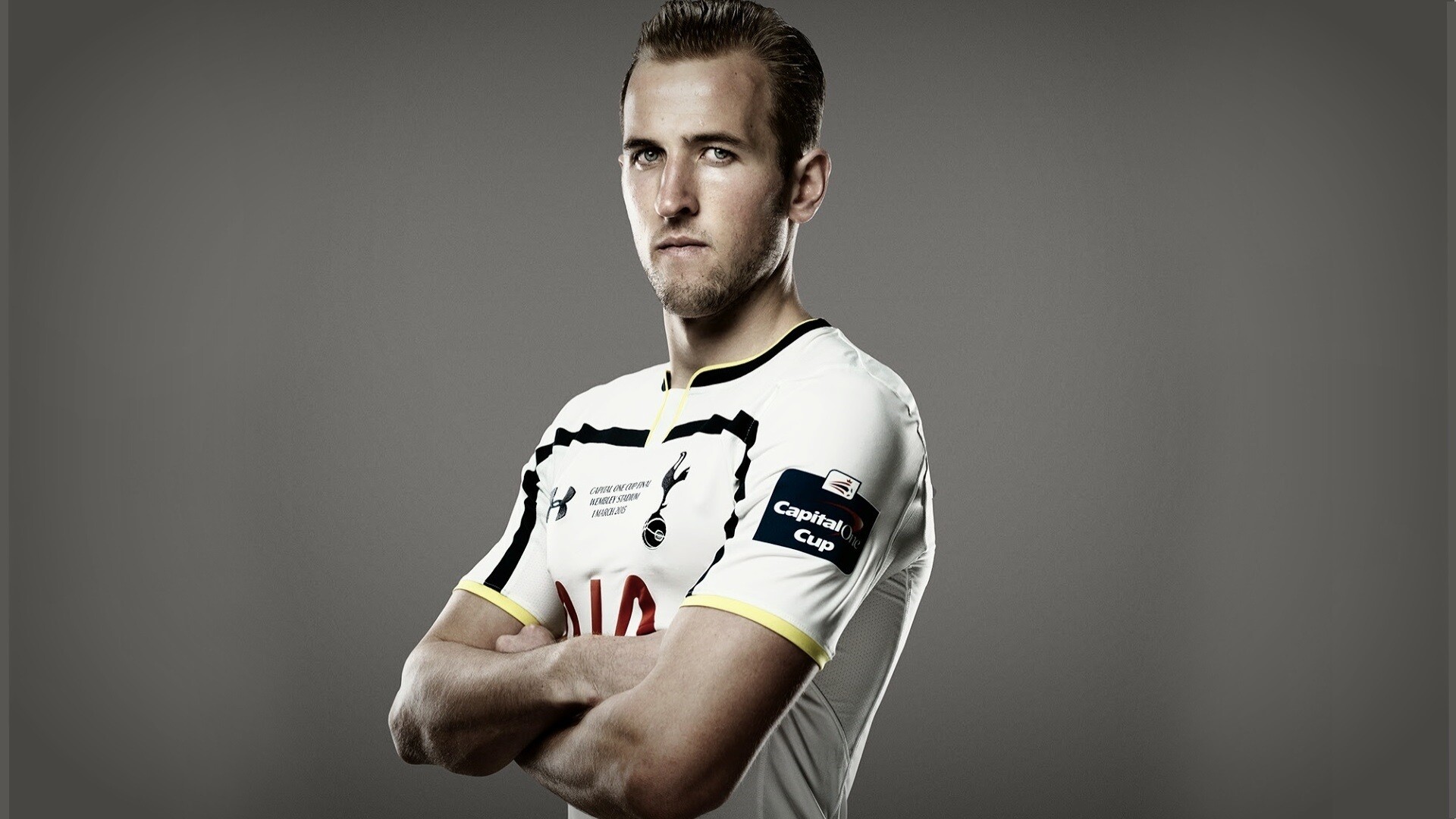 Harry Kane: He signed a five-and-a-half-year contract with the Tottenham Hotspur F.C., on 2 February 2015. 1920x1080 Full HD Background.