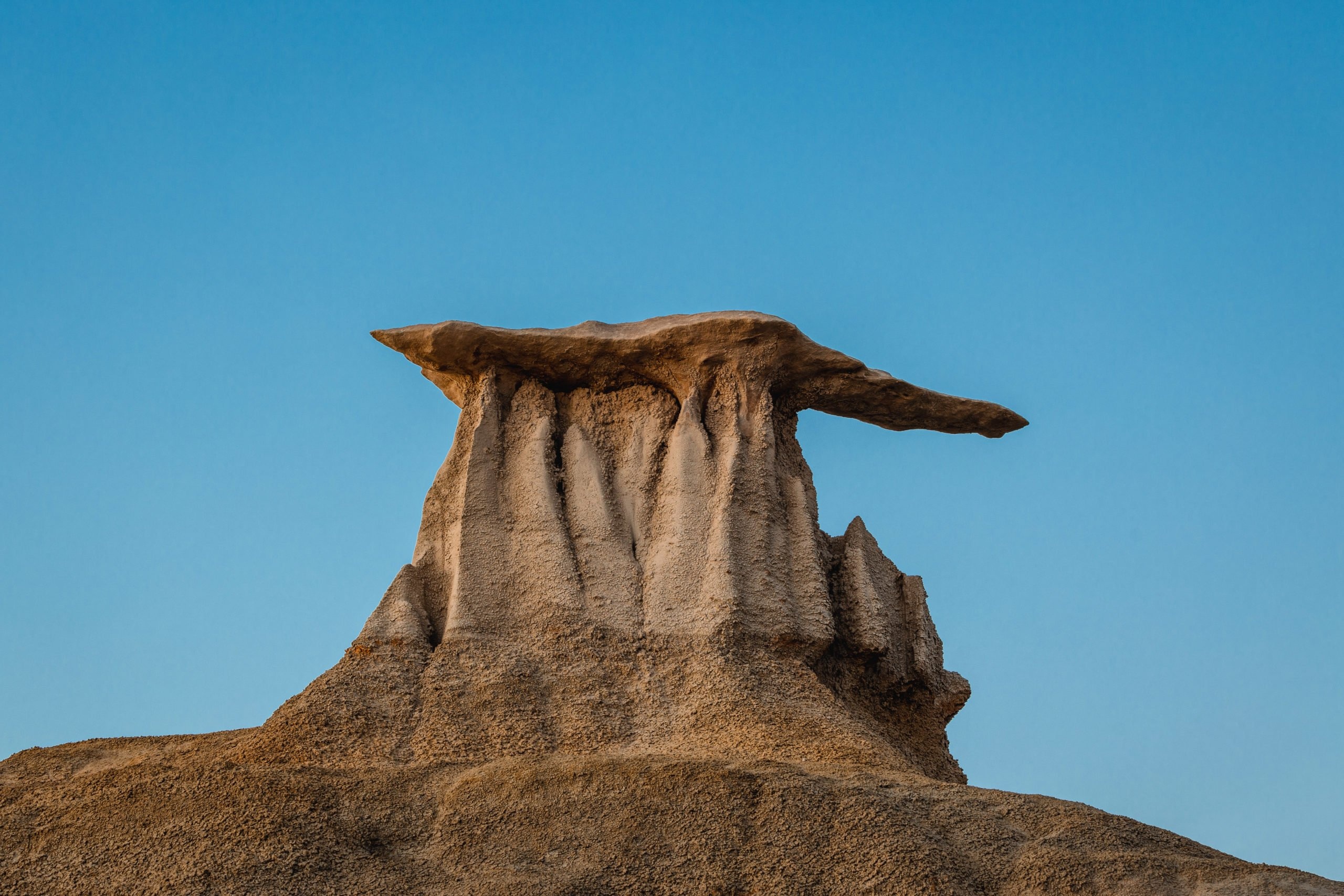 Bisti Badlands, Stone Wing formations, Photographic guide, Natural wonders of New Mexico, 2560x1710 HD Desktop