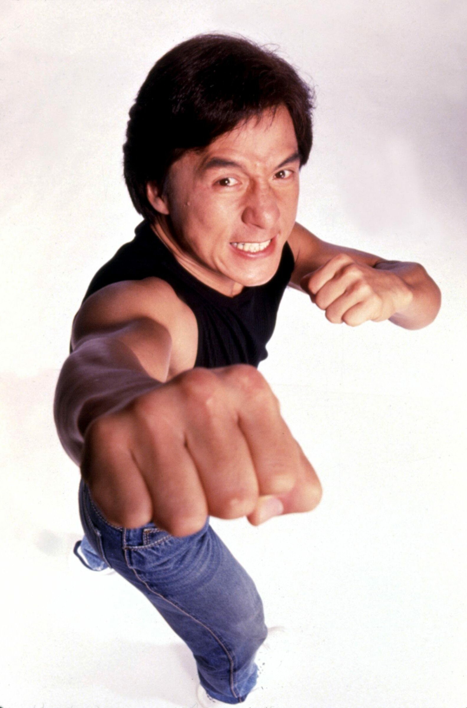 Honorary Academy Award, Extraordinary achievements in film, Jackie Chan recognition, Legendary actor, 1590x2400 HD Handy