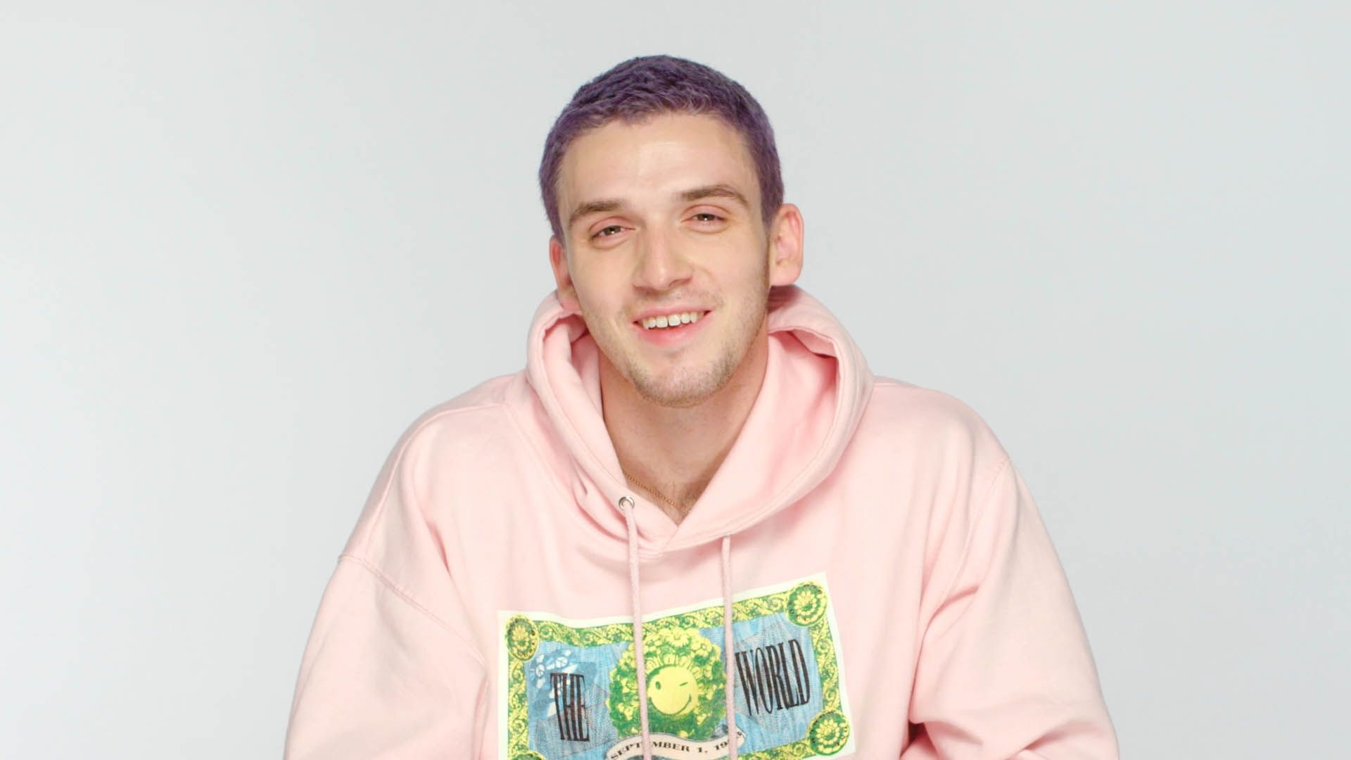 Watch Lauv Get Quizzed on Trivia from the Year 1994 1920x1080