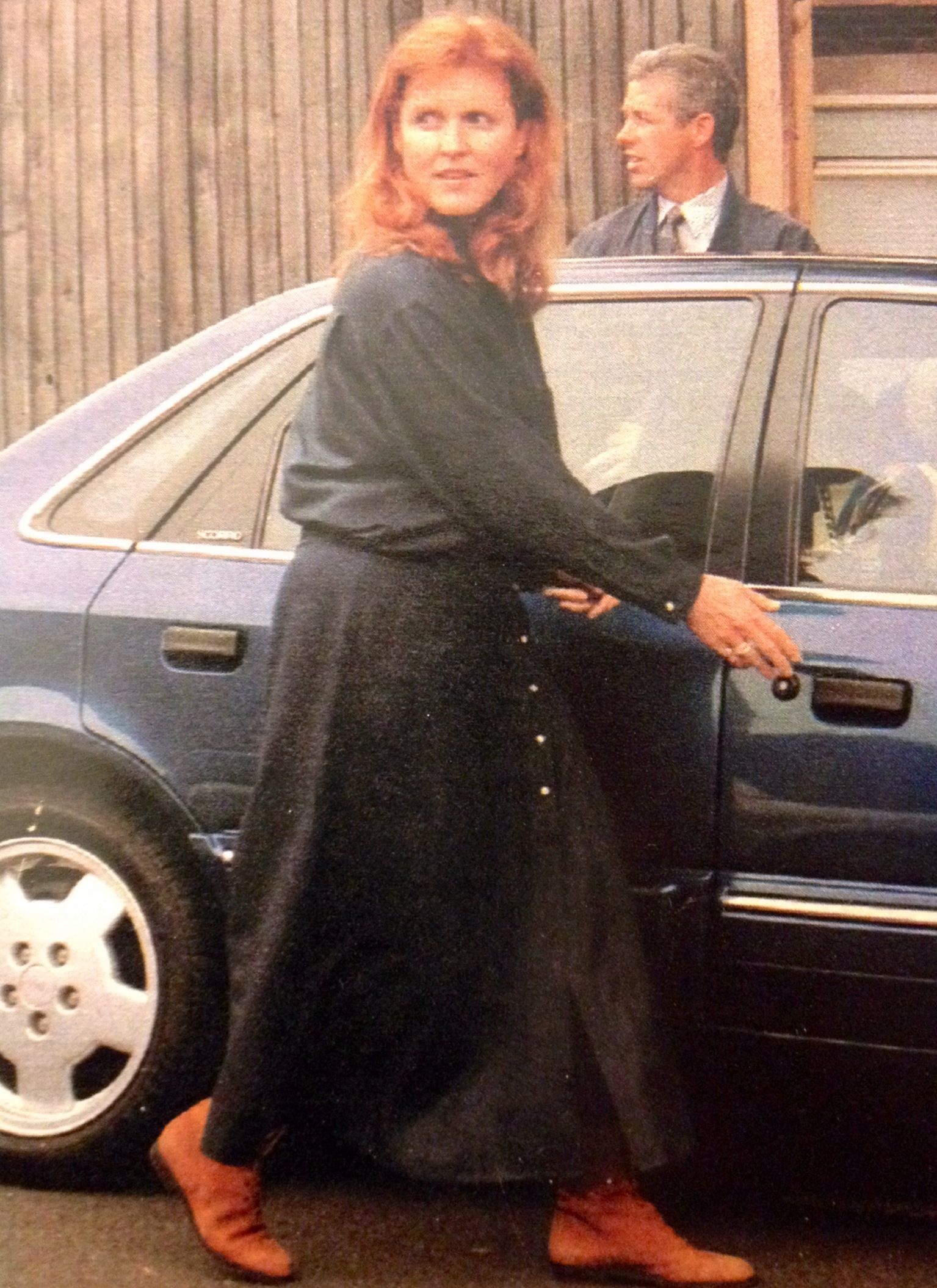 Sarah Ferguson, 1994, Classic Portrait, Duchess, 1540x2110 HD Phone