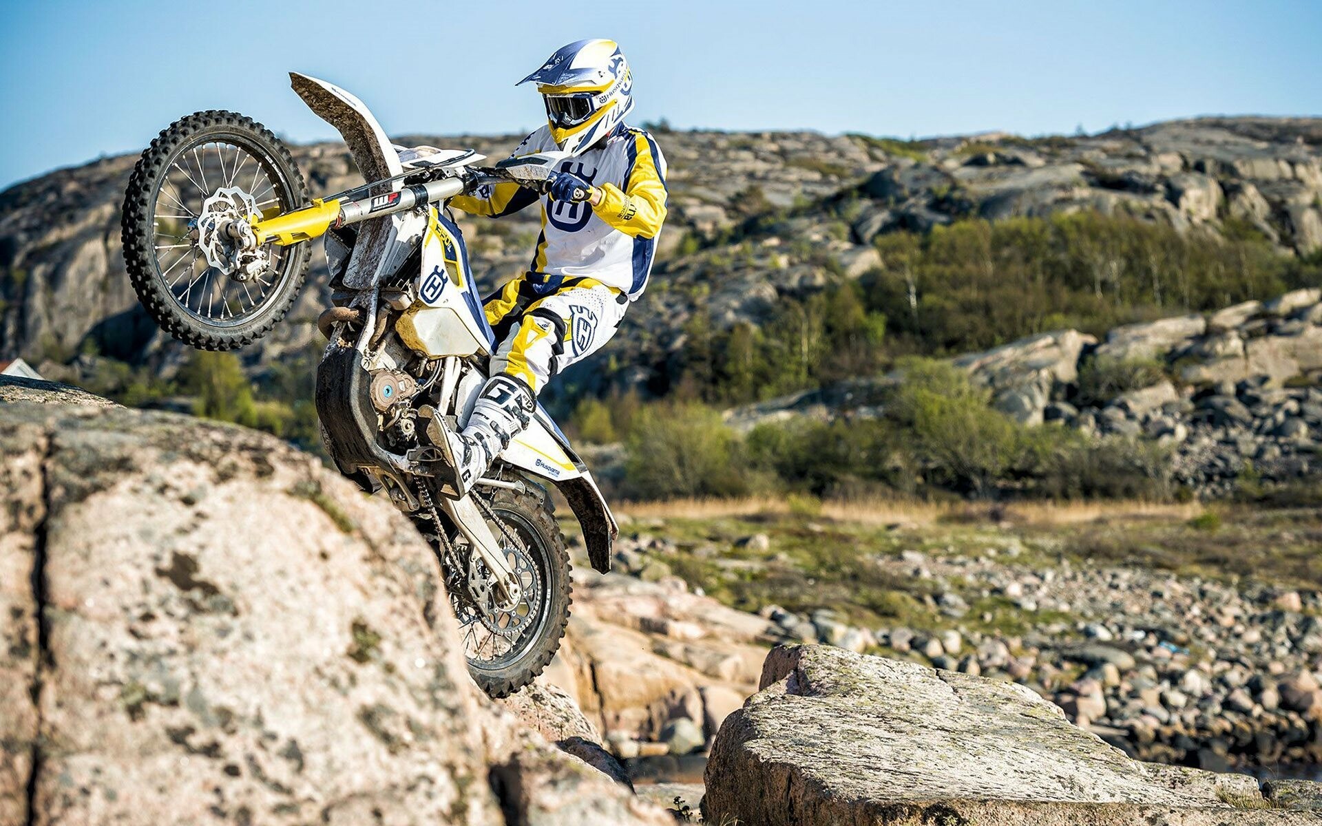 Husqvarna: FE 50, Four-stroke motorcycle, The brand with a cult-like following in dirt bikes and supermotos. 1920x1200 HD Background.