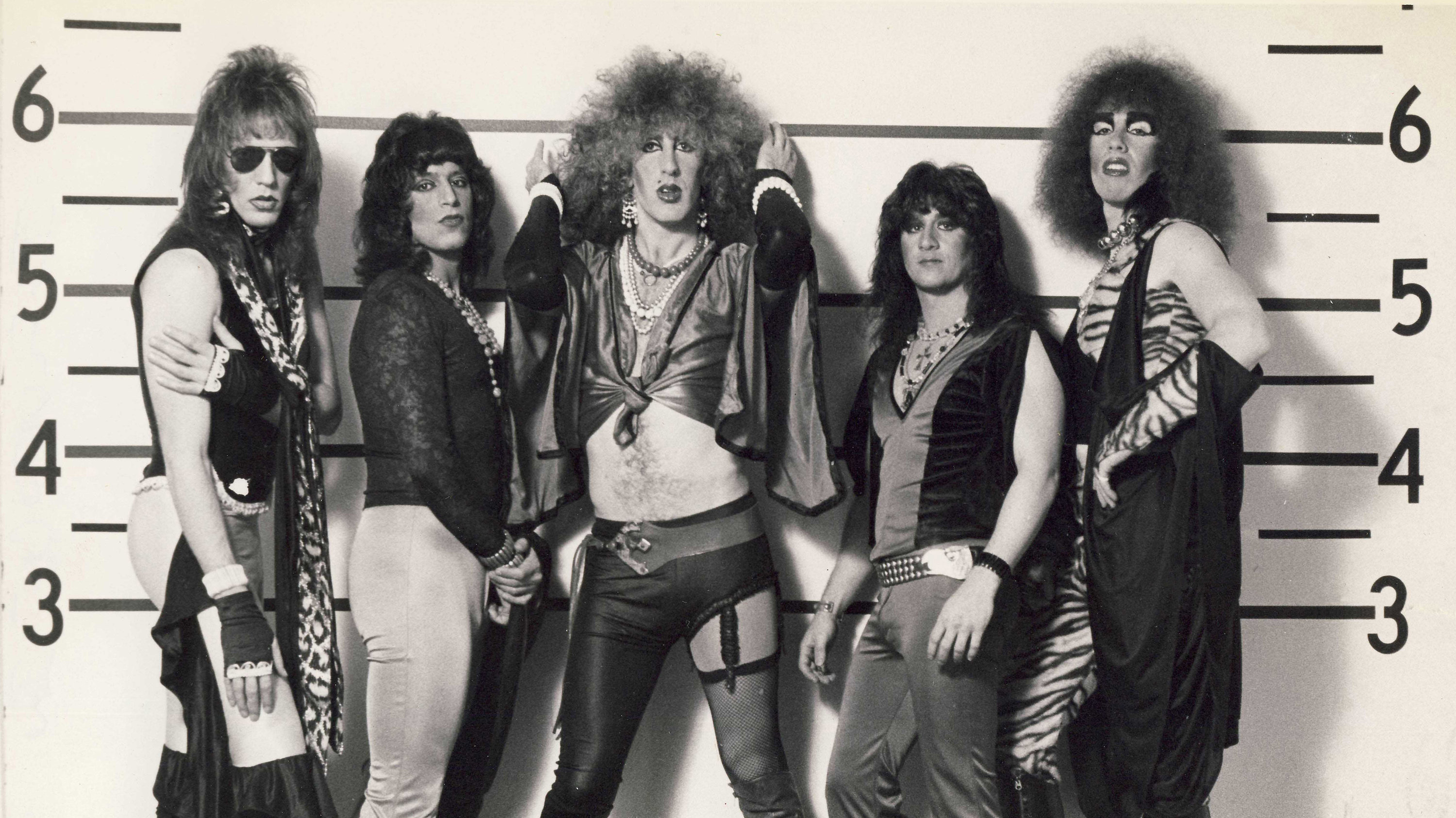 Review: Twisted Sister's Hard Road and Drummer Shortage - The New York Times 3000x1690