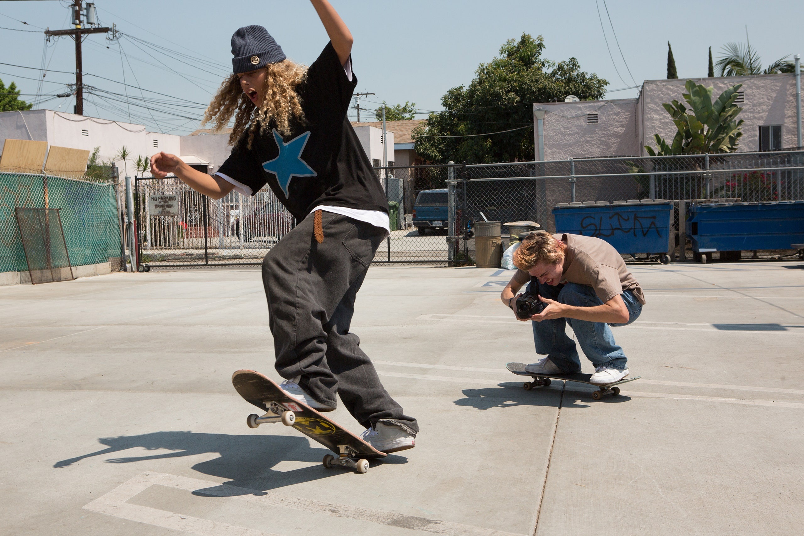 Mid90s, Authentic skate culture, Raw and fleeting years, Compelling indie film, 2560x1710 HD Desktop