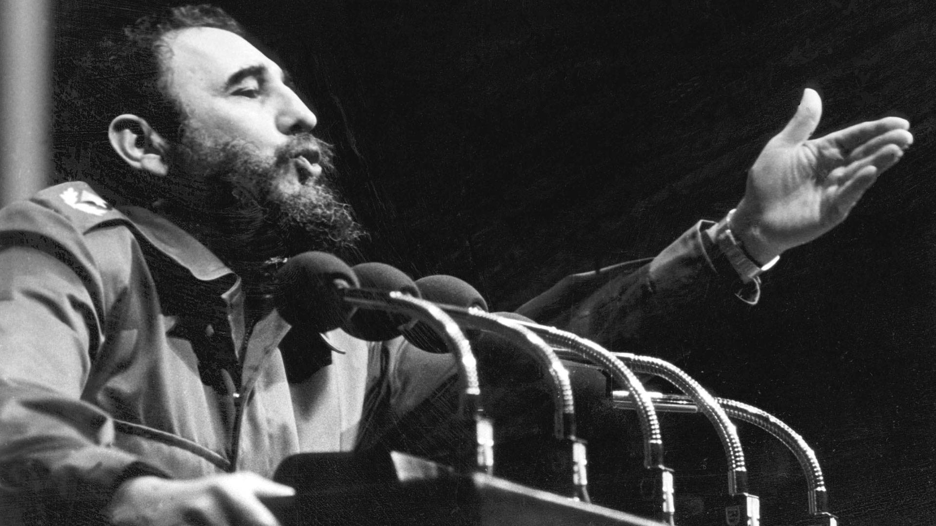 Fidel Castro: Participated in resistance movements in the Dominican Republic and Colombia. 1920x1080 Full HD Background.