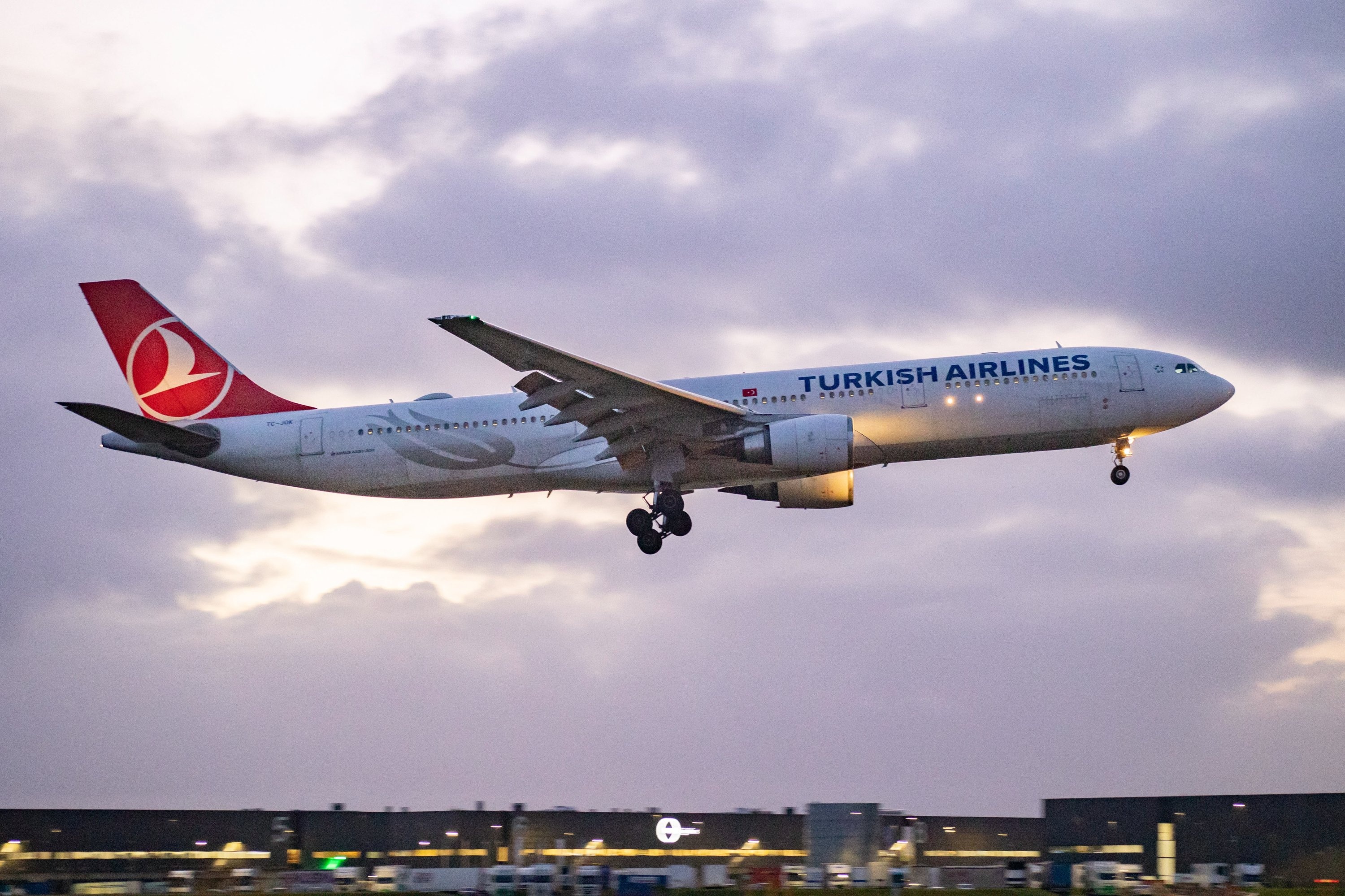 Turkish Airlines, Net Profit, Travel Rebound, Cargo, 3000x2000 HD Desktop