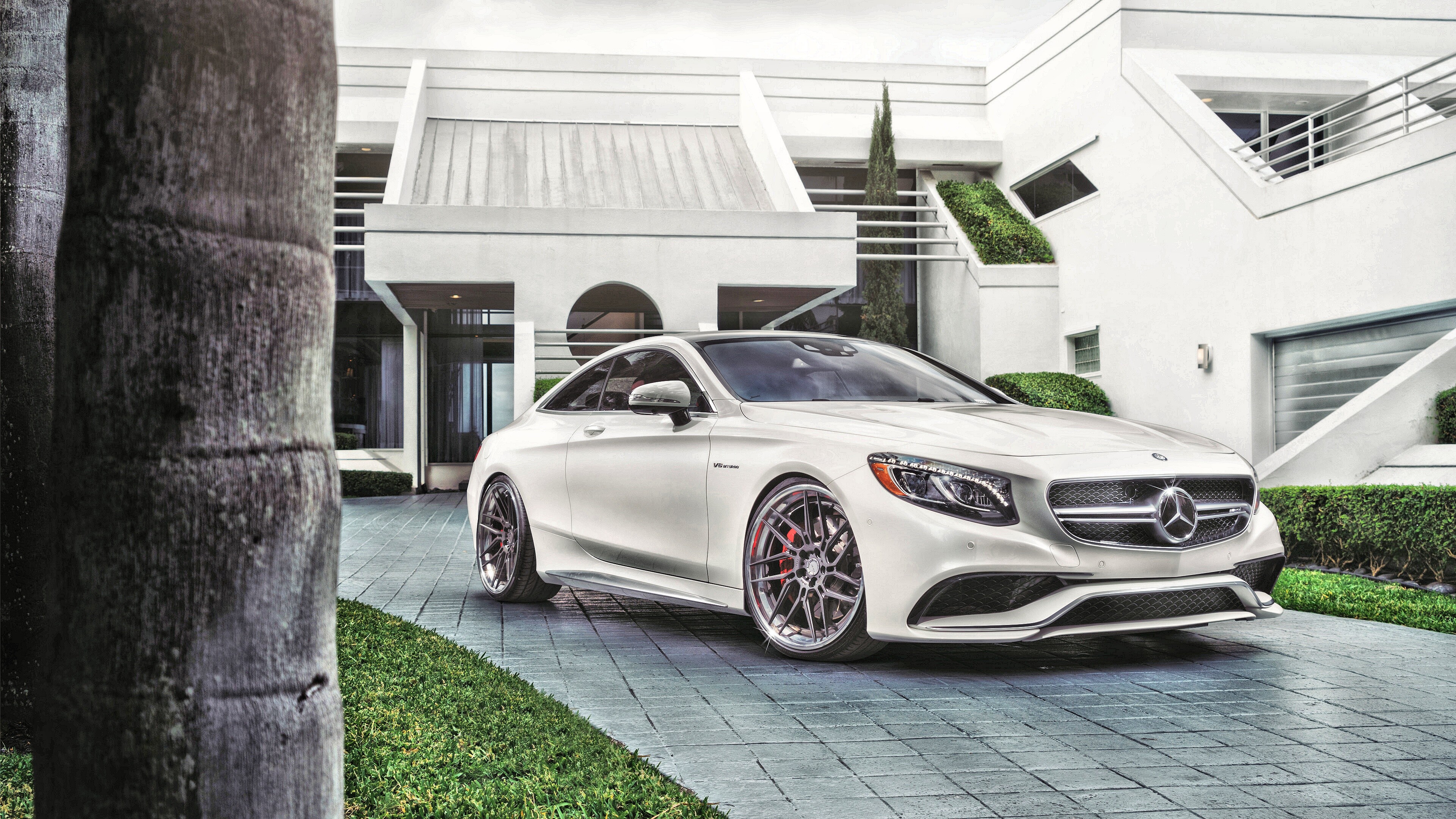 Mercedes-Benz: S63 AMG, Manufacturing plant in Kecskemet, Hungary, making B-Class and CLA. 3840x2160 4K Wallpaper.