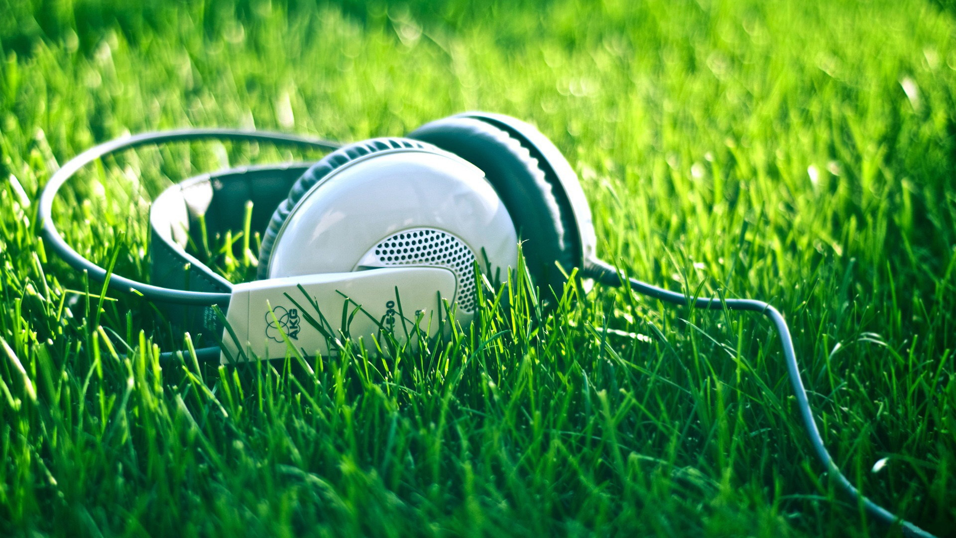 Headphones, grass, music, nature, 1920x1080 Full HD Desktop
