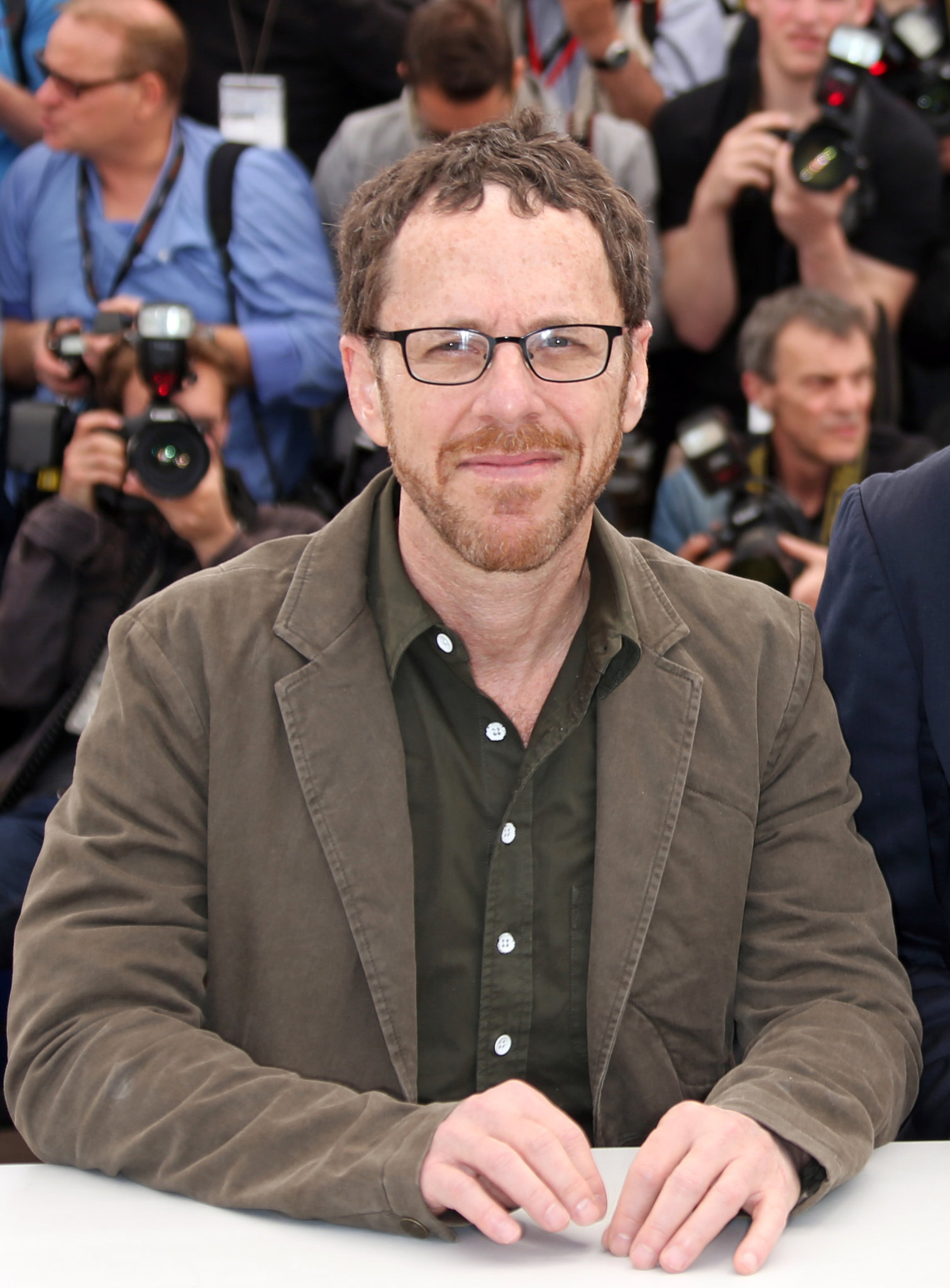 Ethan Coen, Atlantic theater company, New york times, Director's coolwallpapers, 1520x2050 HD Phone