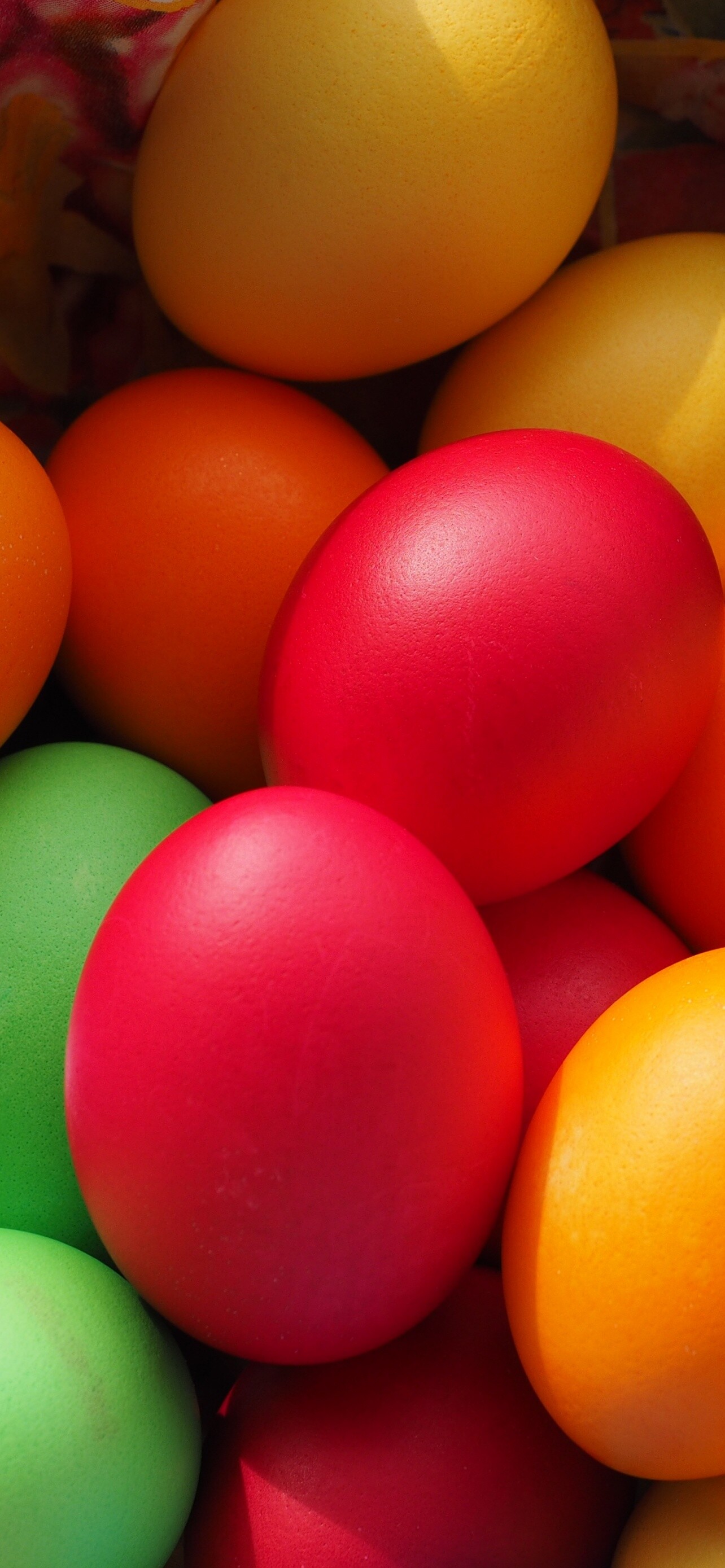 Easter: The use of painted and decorated eggs was first recorded in the 13th century. 1290x2780 HD Wallpaper.