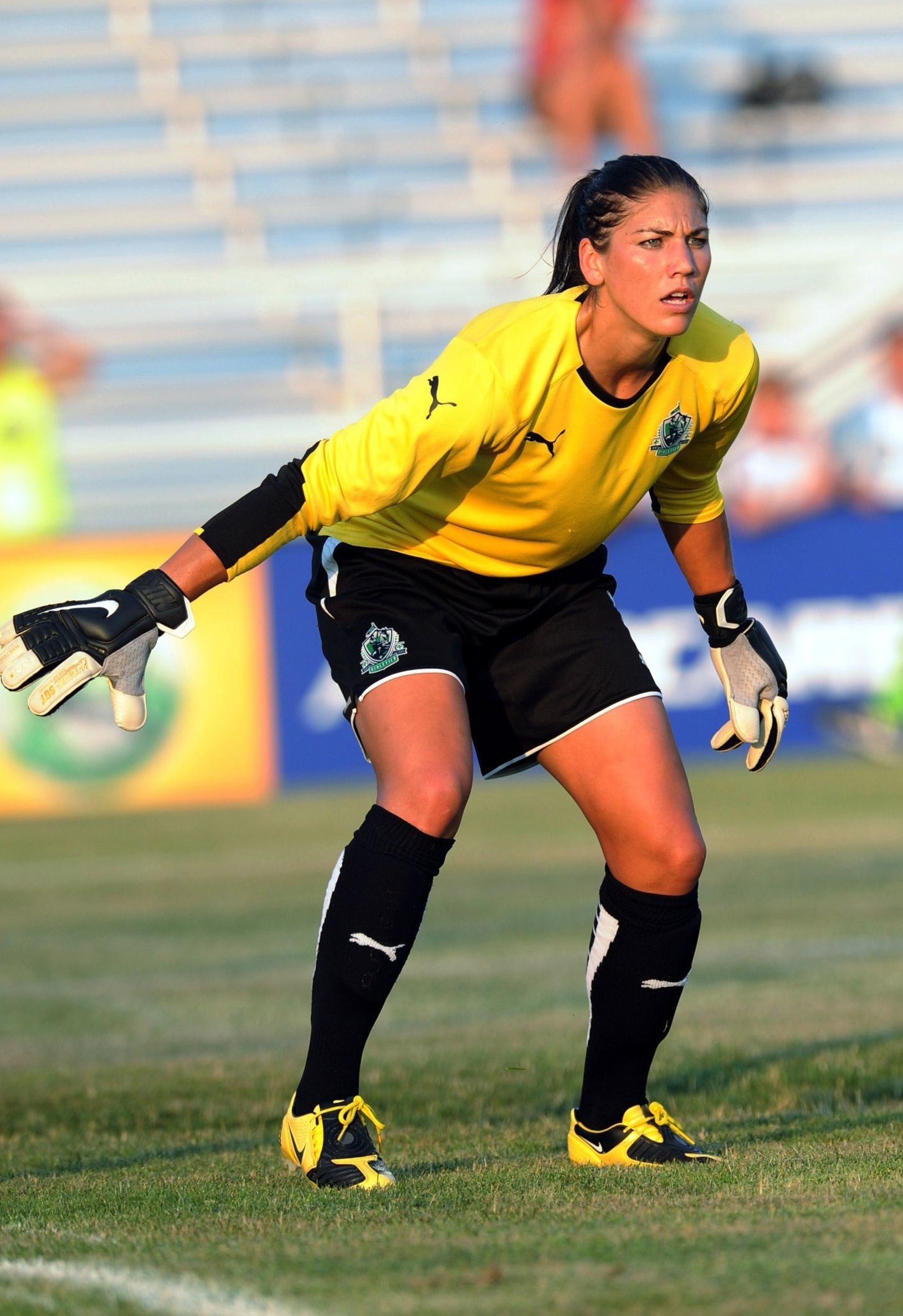 Hope Solo wallpapers, Sports backgrounds, Athlete portraits, Soccer goalkeeper, 1460x2120 HD Phone