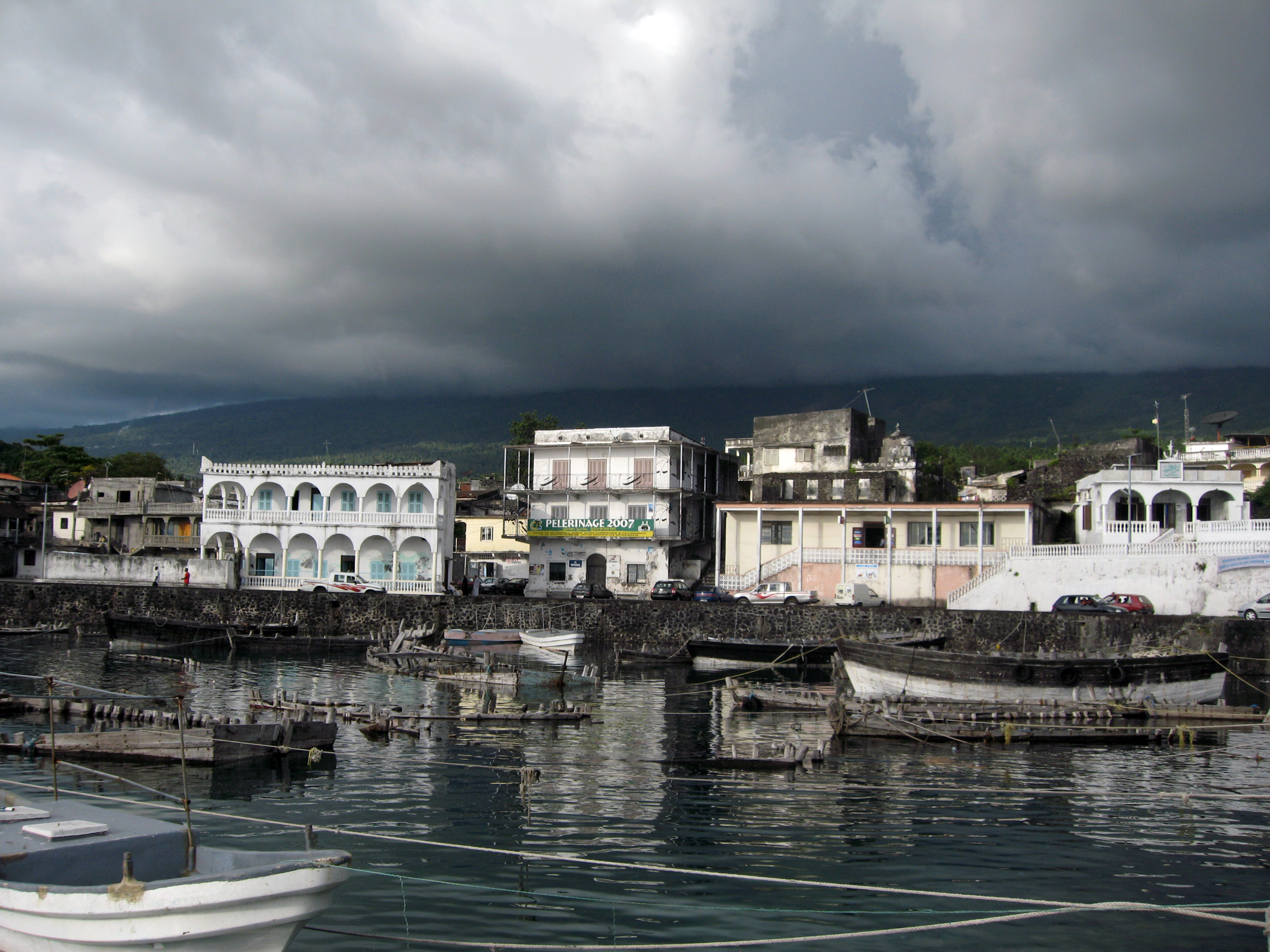 Moroni, Comoros Wikipedia, Travel information, Cultural insights, 2820x2120 HD Desktop
