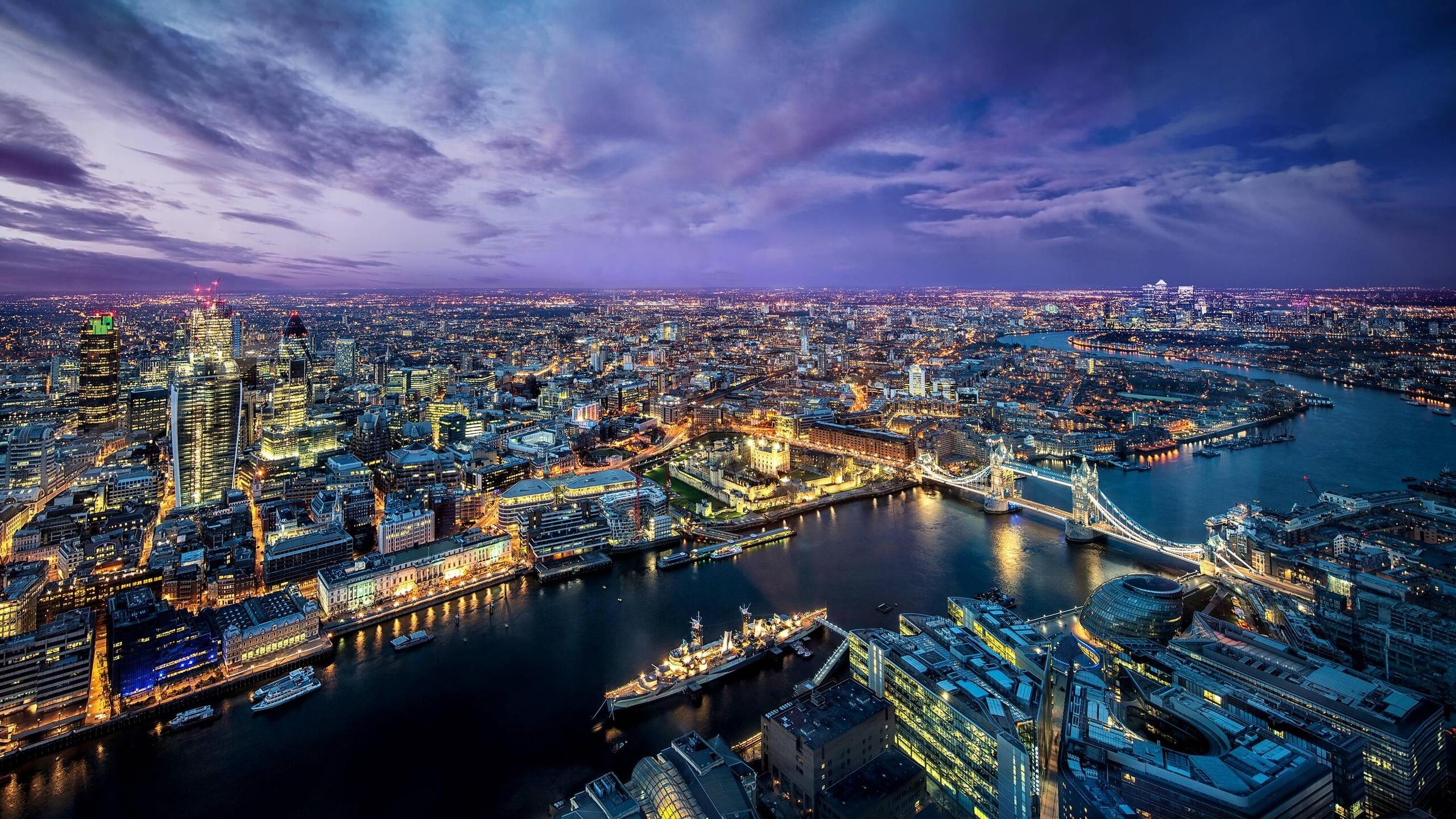 London: Stunning panoramic view, Night city, Thames. 2560x1440 HD Wallpaper.