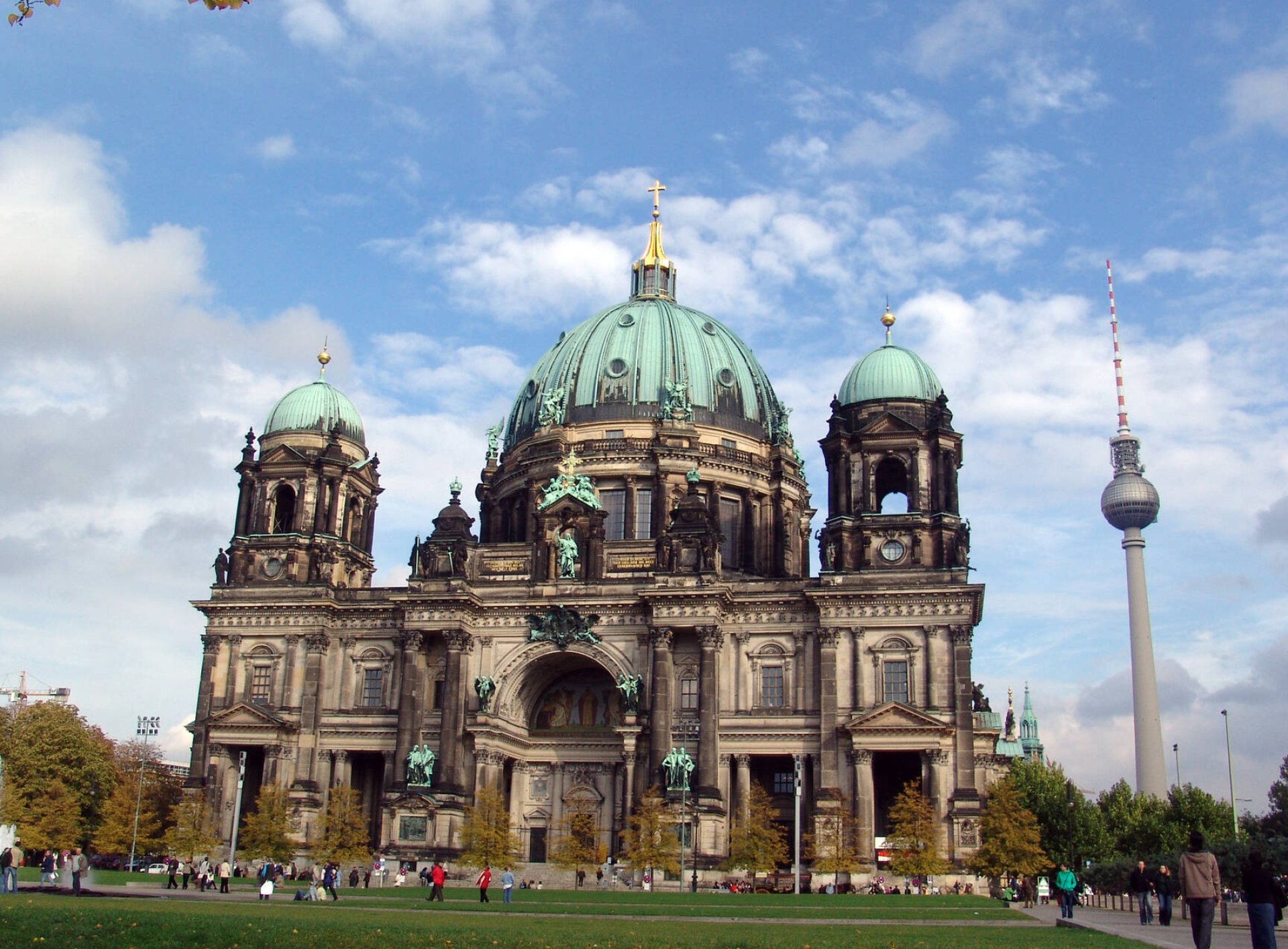 Berlin attractions, Berlin cathedral, Germany, Free pics, 1920x1420 HD Desktop