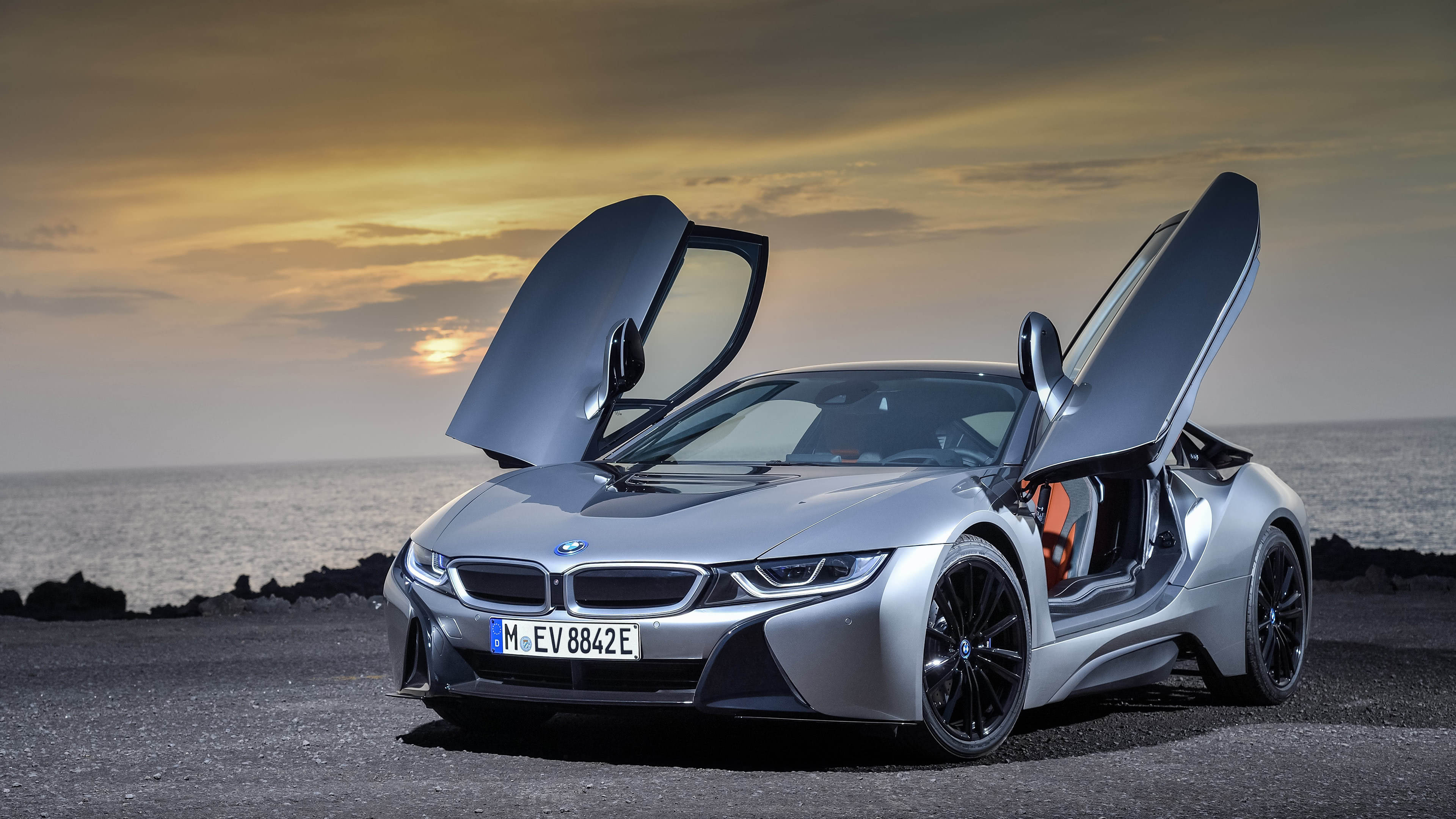 BMW i8, Silver dream, Stunning 4K wallpapers, Automotive excellence, Unparalleled performance, 3840x2160 4K Desktop